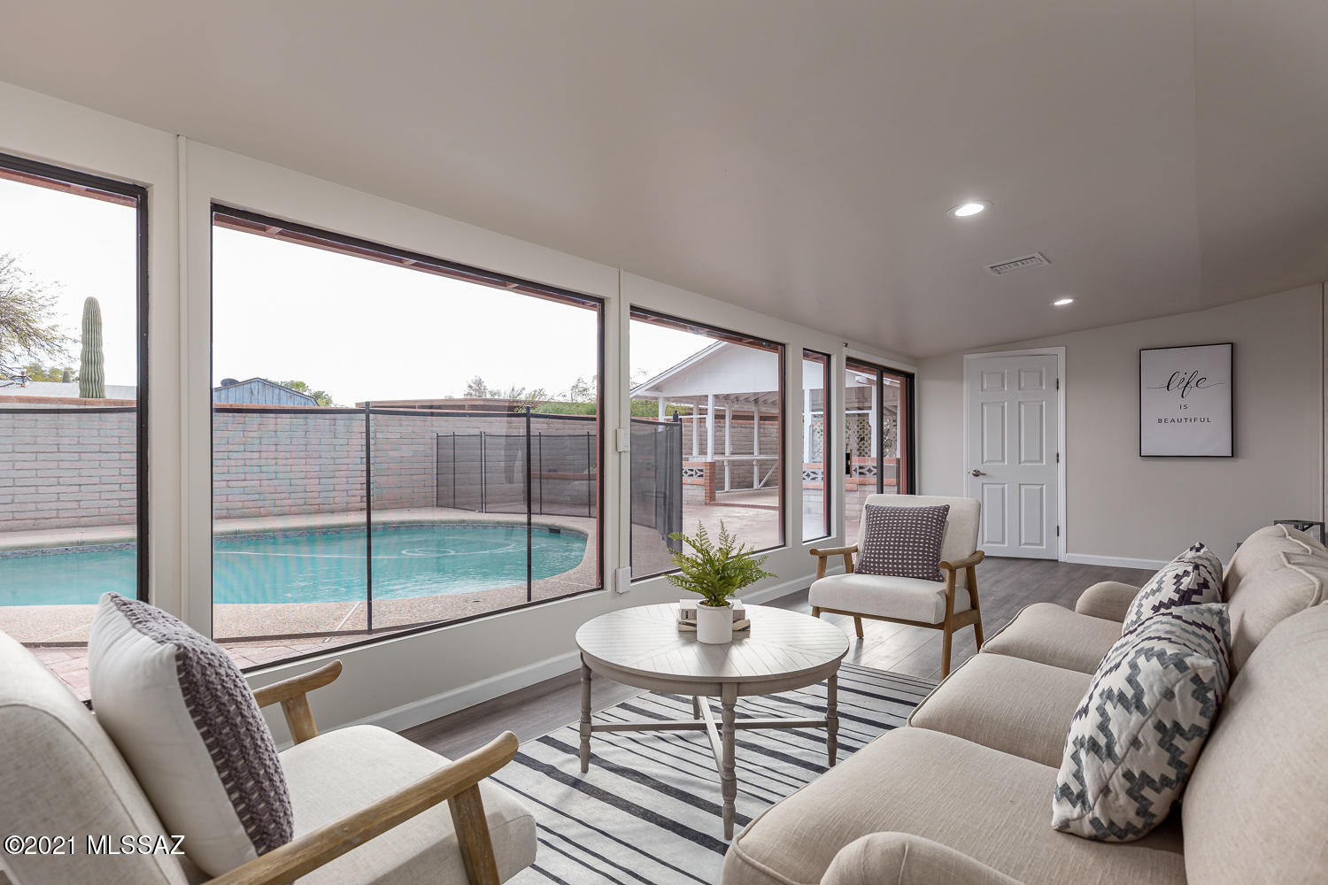 Casas Adobes Park (541-643) - Residential
