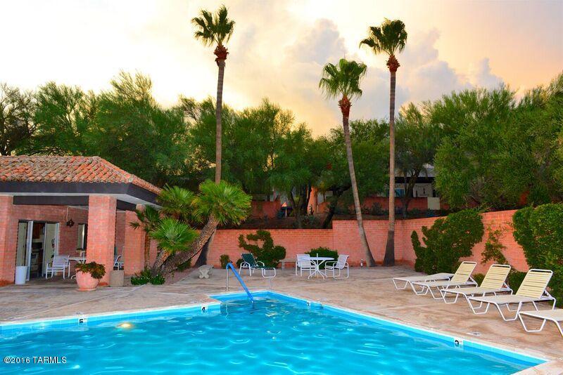 Tierra Serena Townhouses (1-117) - Residential