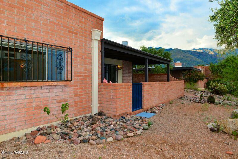 Tierra Serena Townhouses (1-117) - Residential