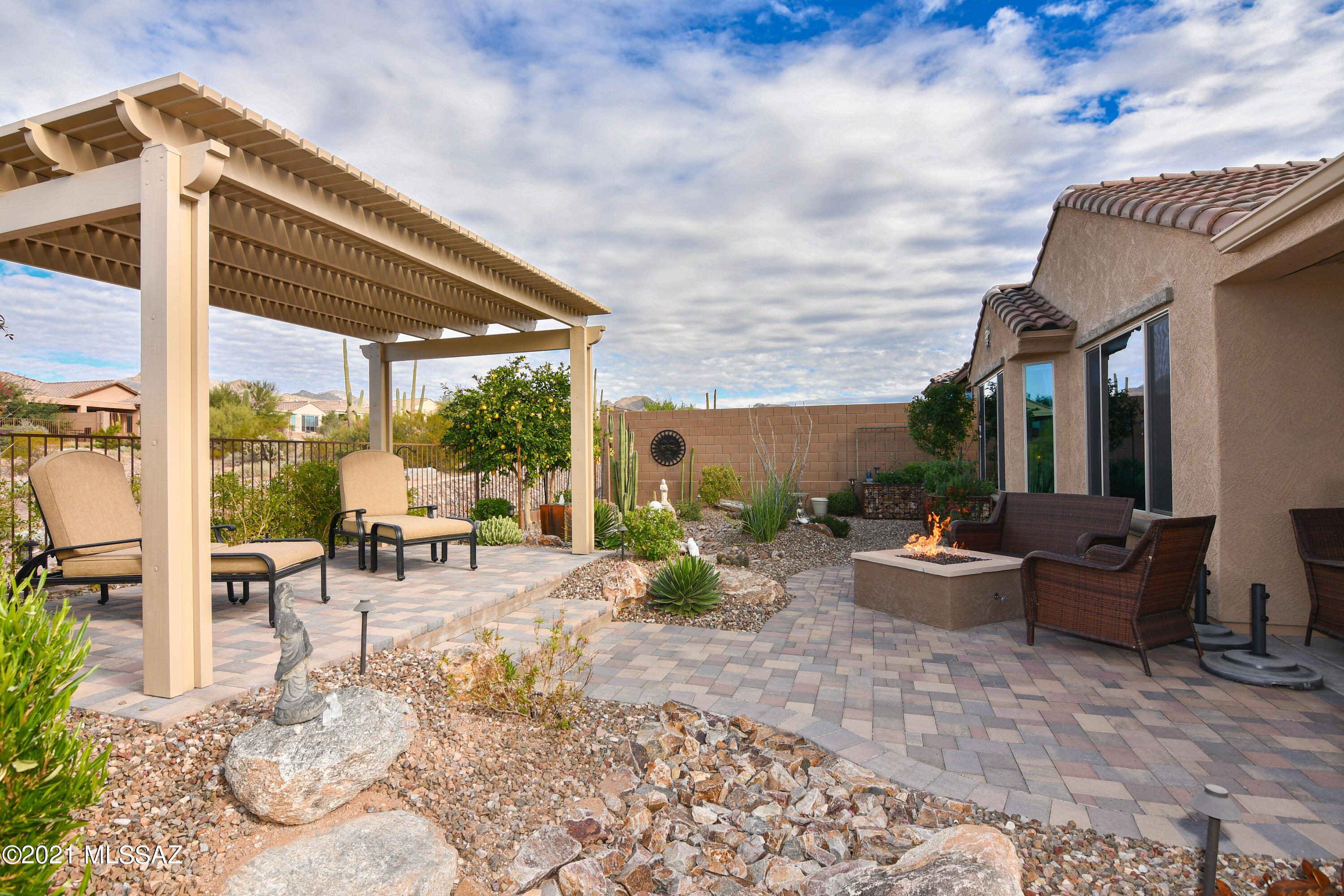 Del Webb At Dove Mountain SQ20131930189 - Residential