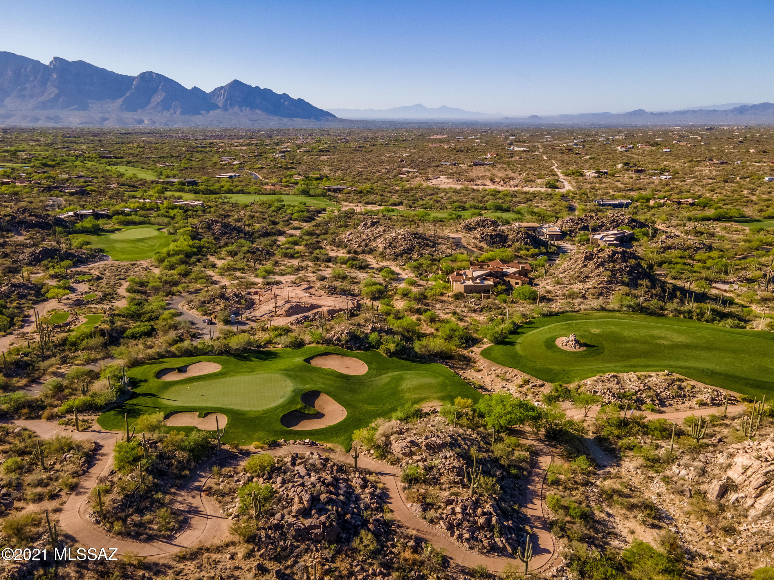 Be Captivated ~ If you are looking for utmost privacy and forever uninterrupted views you have found your place. End of the road, a tranquil space, overlooking fairways, boulder rock outcroppings, saguaros with views in every direction.  Rarely do you have all of this with a flat useable pad to design a sprawling home or an intimate  getaway.  
See Documents Tab for topography map.
Stone Canyon Club Sports membership is required. Belong to one of the most beautiful Country Clubs and settings in Arizona