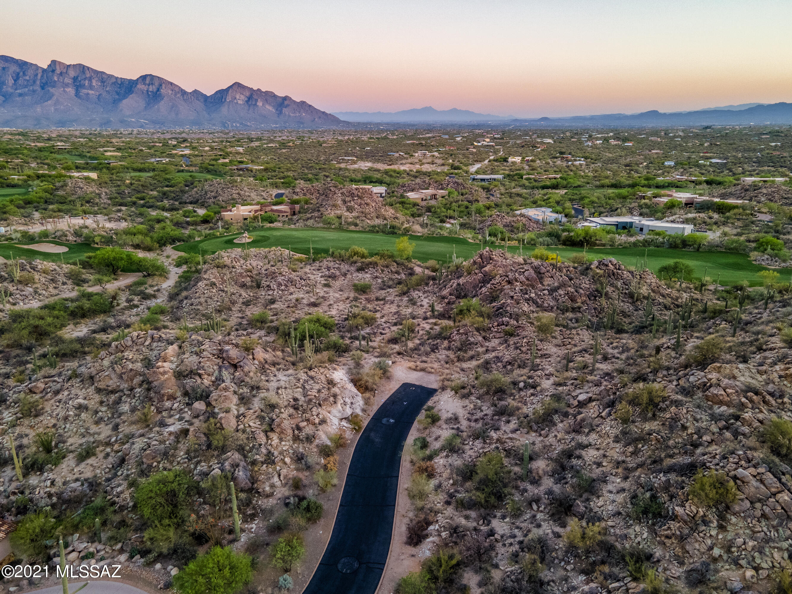 Stone Canyon II - Land
