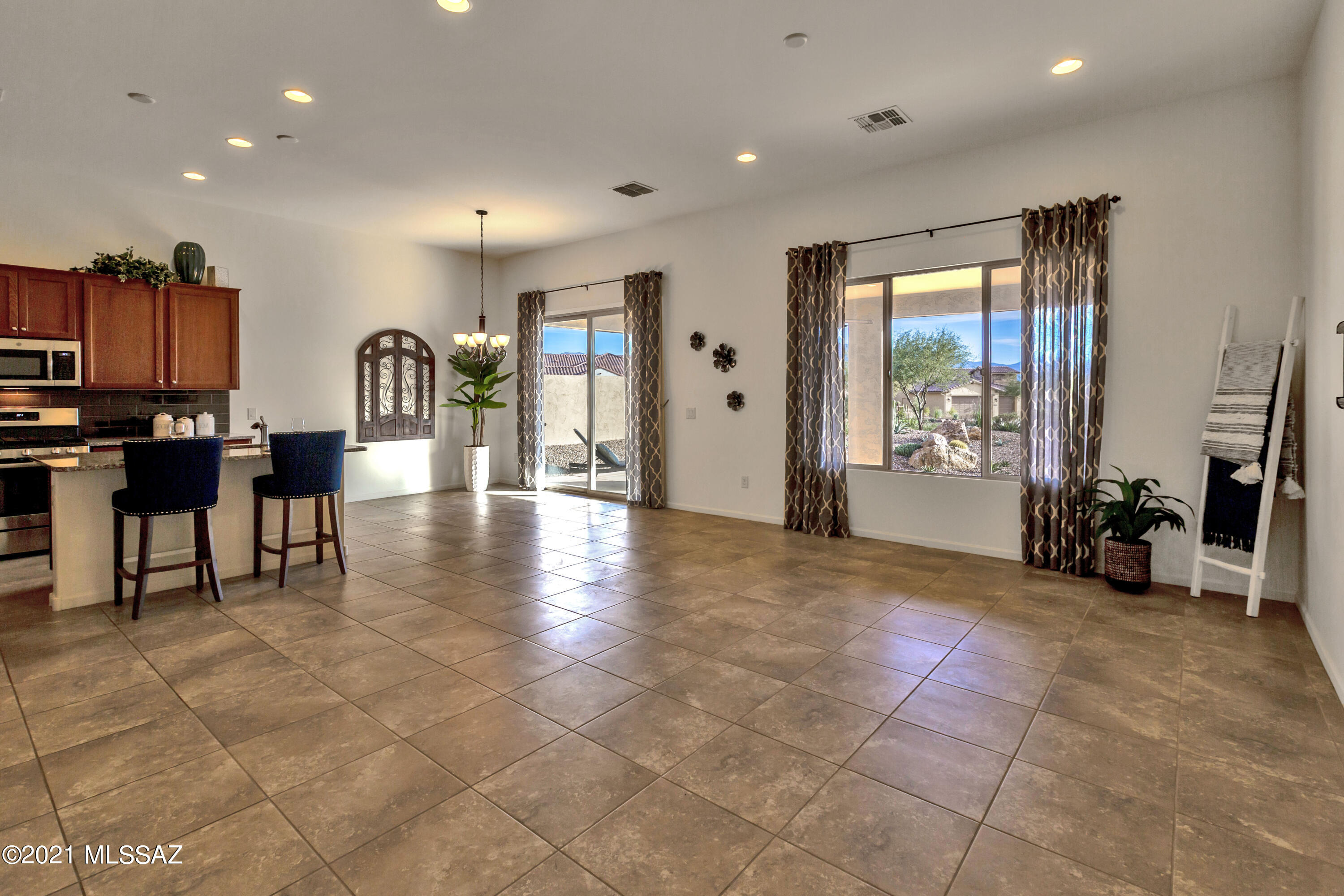 Saddlebrooke Ranch - Residential