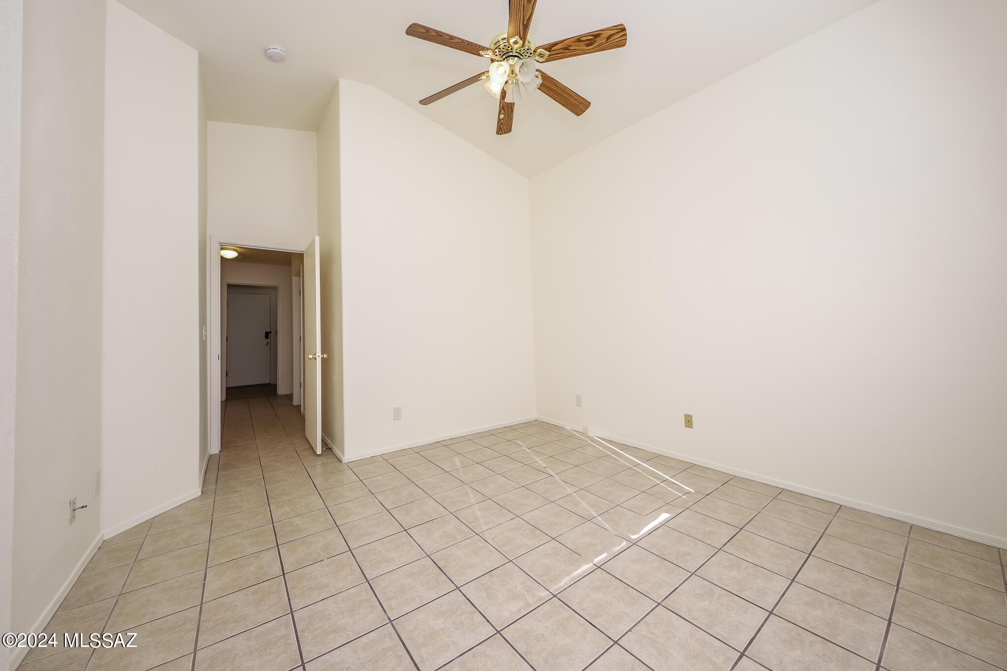 Elliott Homes At Rita Ranch (1-521) - Residential Lease