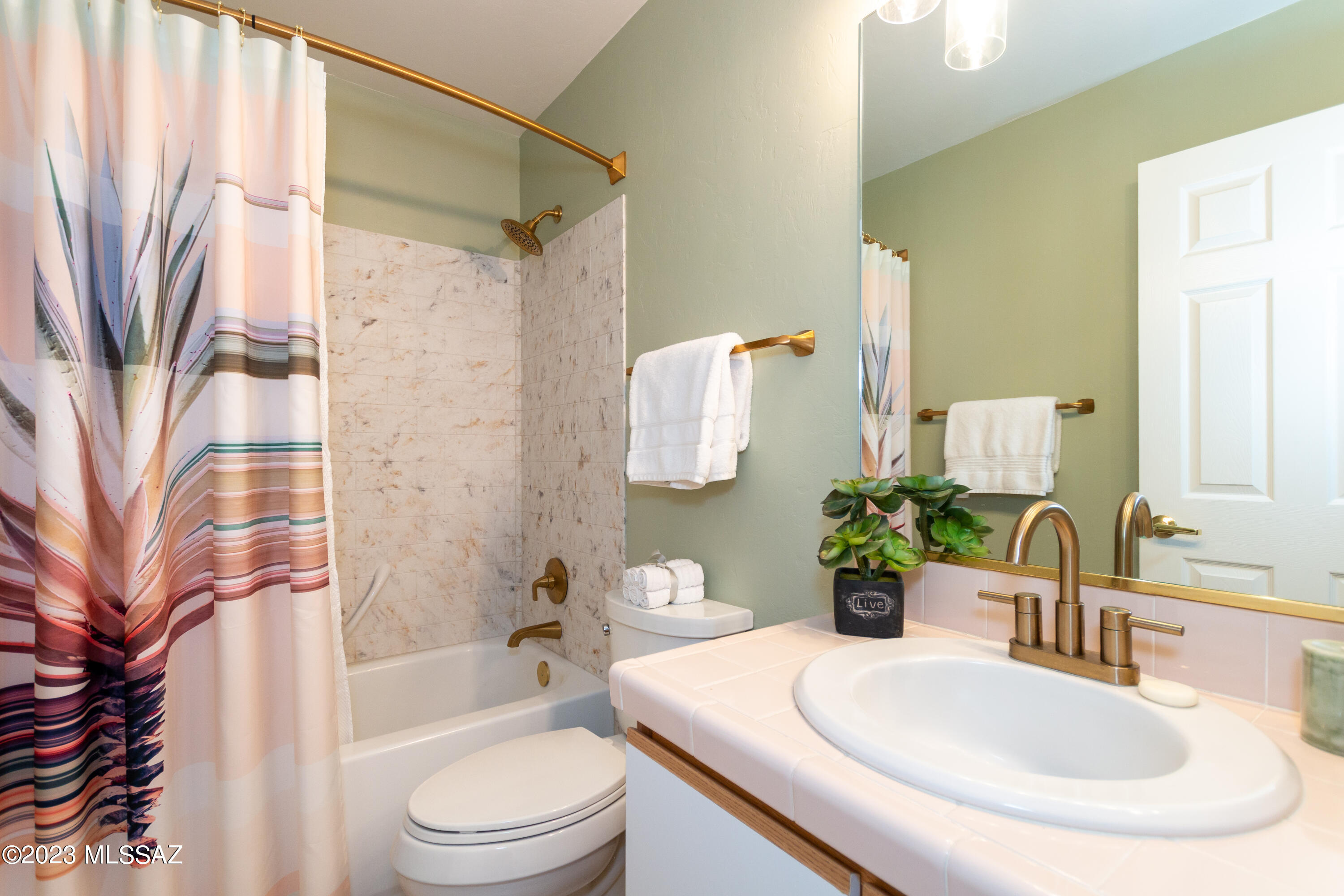 Horizon Heights Condominiums - Residential