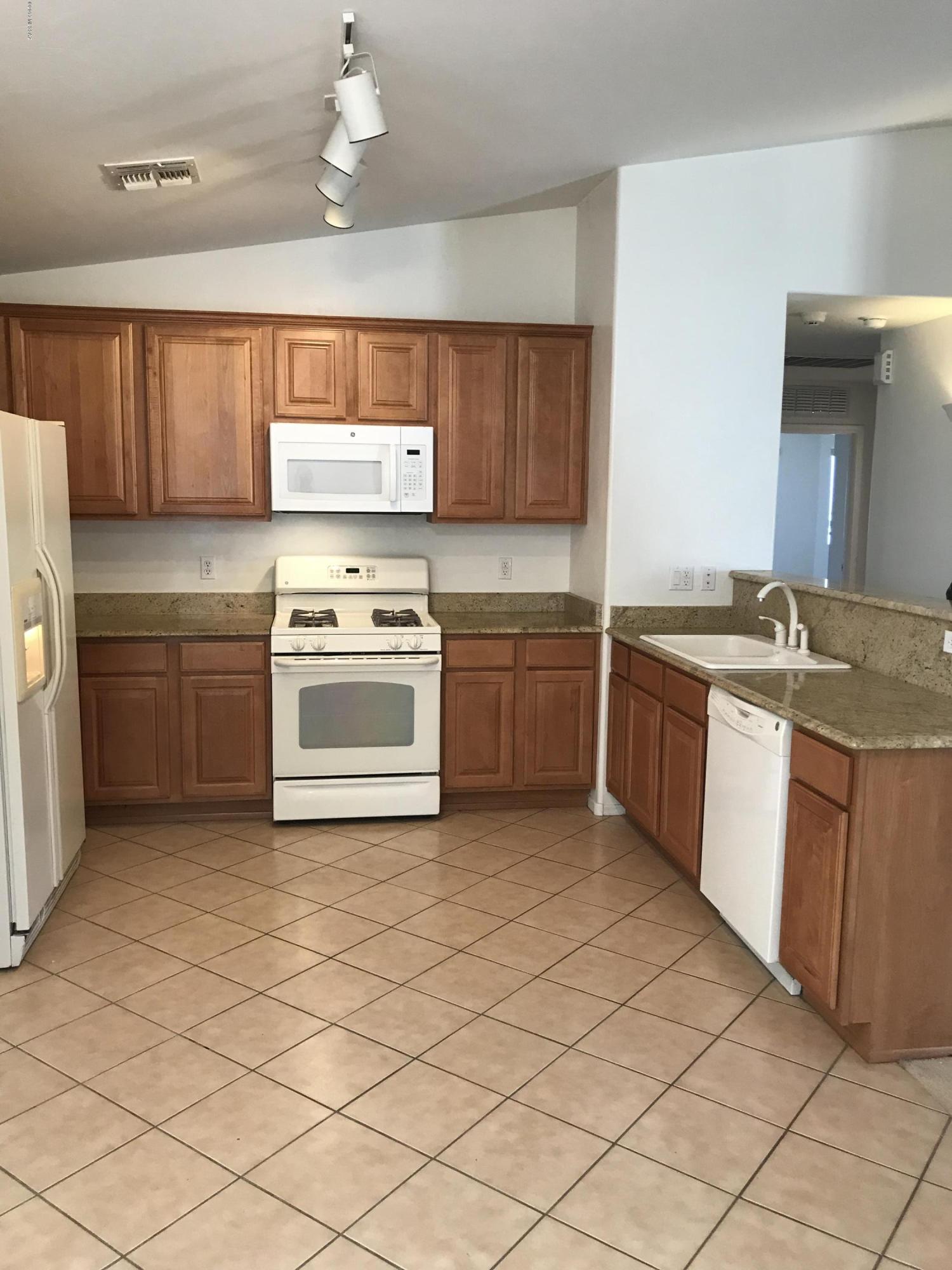 Rancho Del Lago (1-100) - Residential Lease