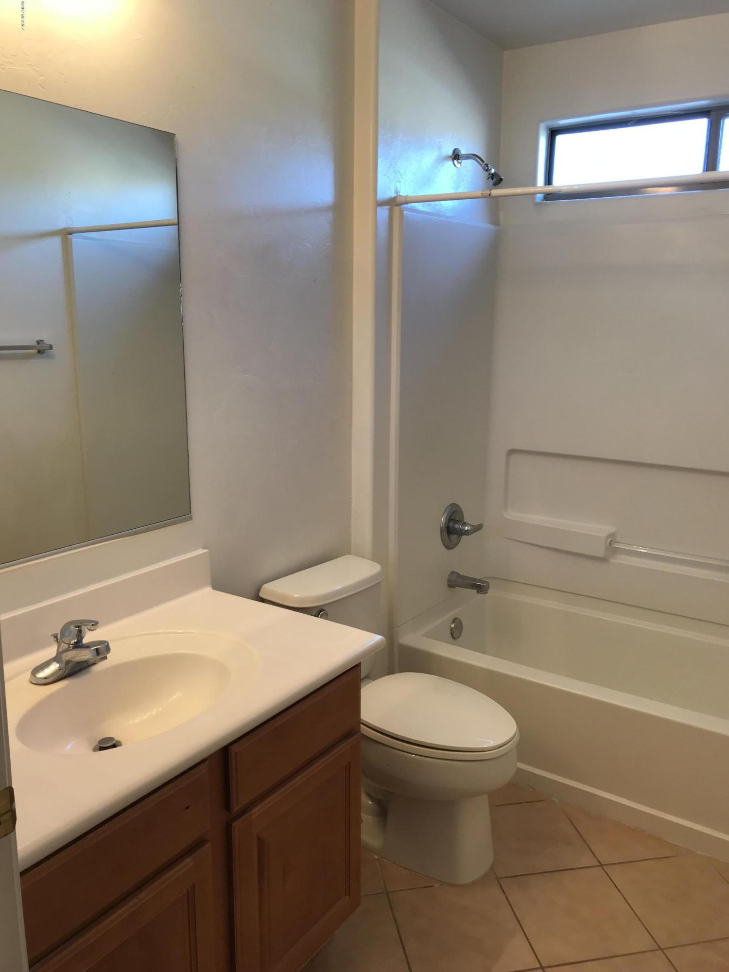 Rancho Del Lago (1-100) - Residential Lease
