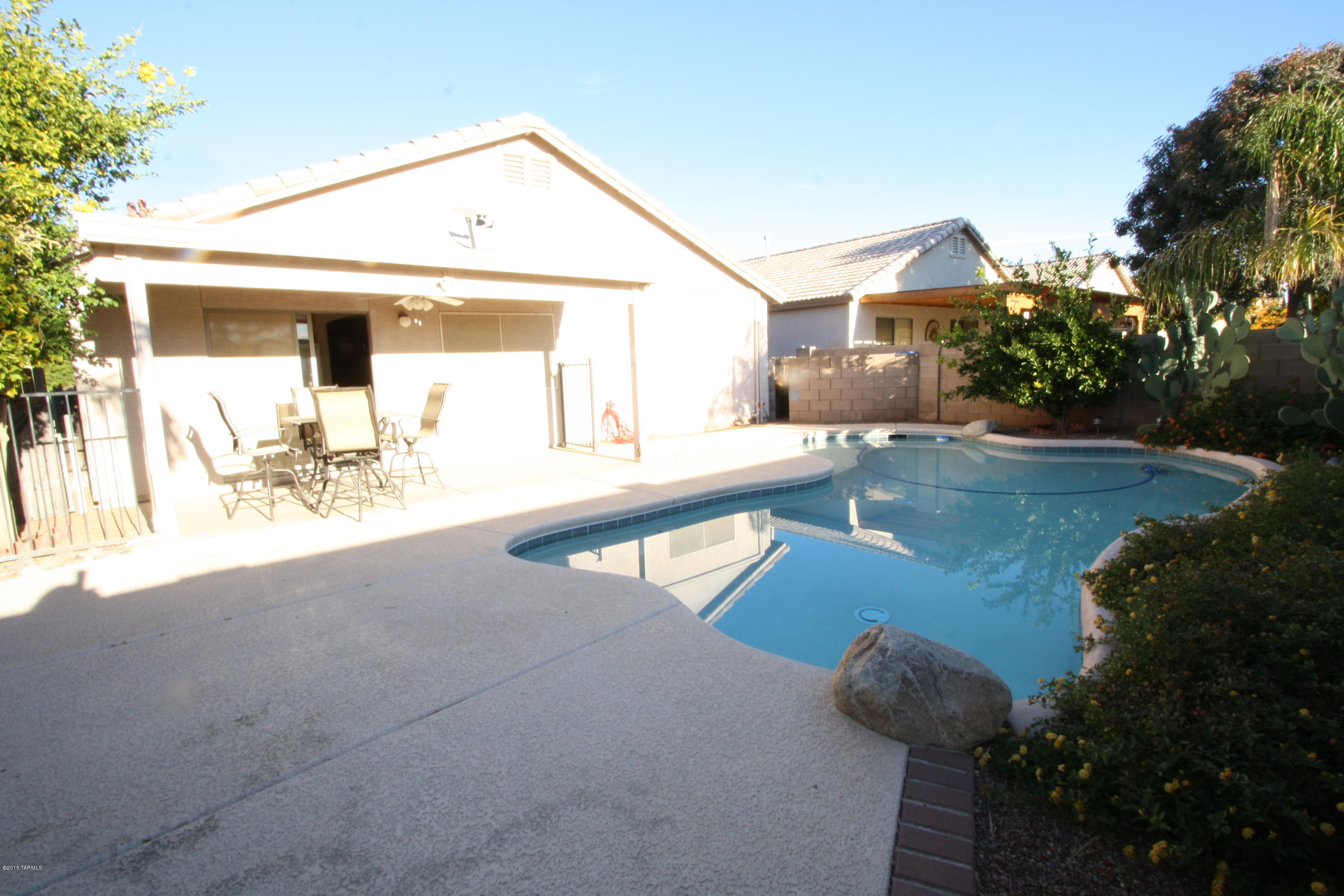 Rosevale (1-137) - Residential Lease