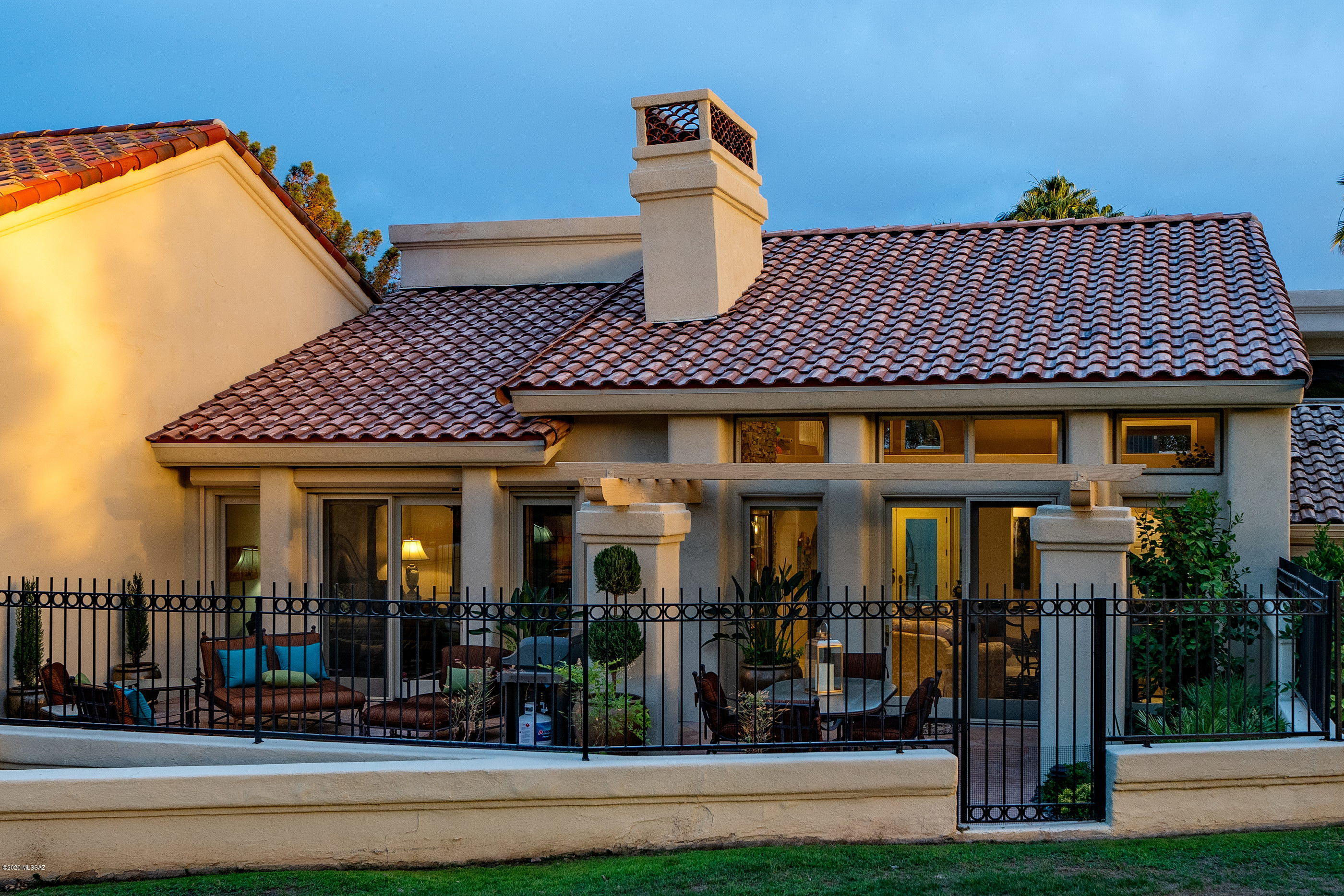 El Diamante Townhomes (1-15) - Residential