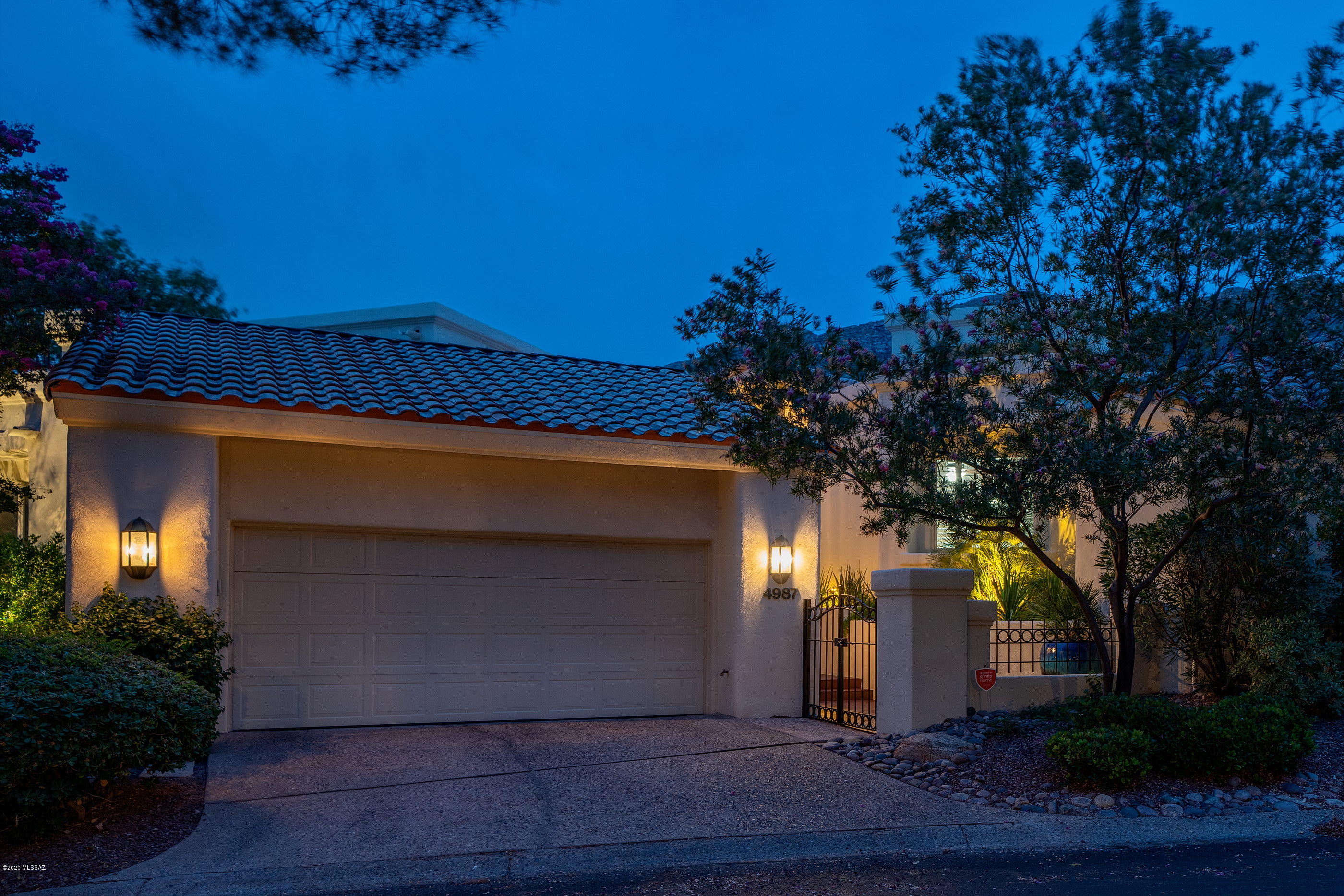 El Diamante Townhomes (1-15) - Residential