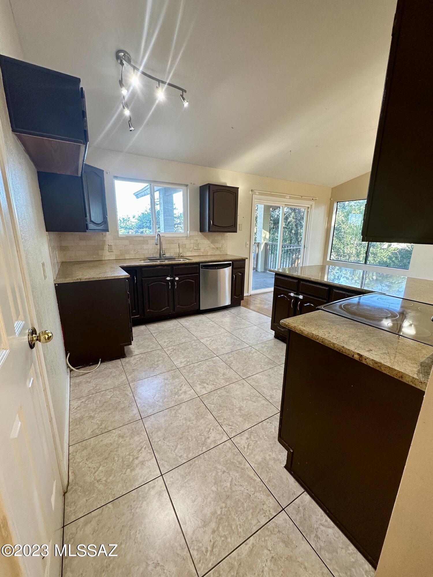 Linda Vista Estates(1-563) - Residential