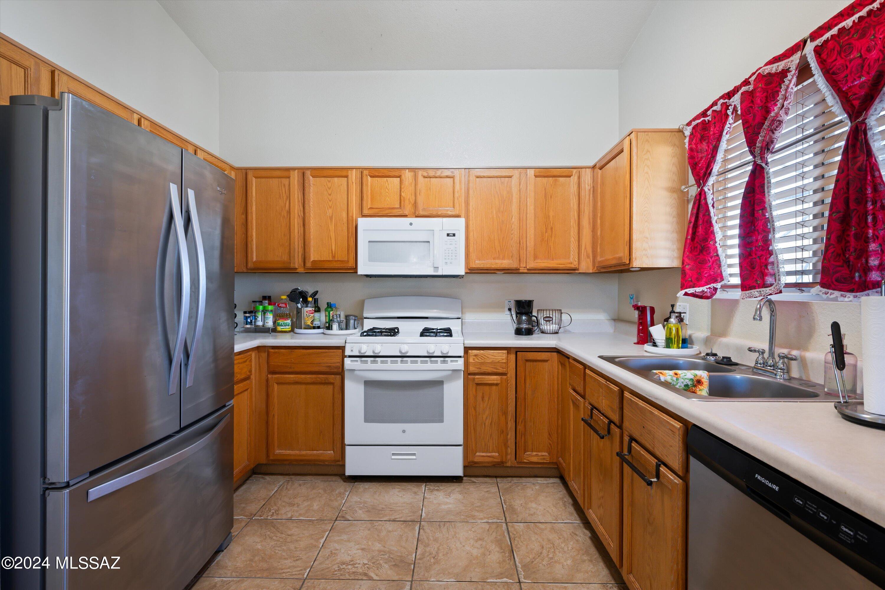 Fairway Groves At Wingate - Residential