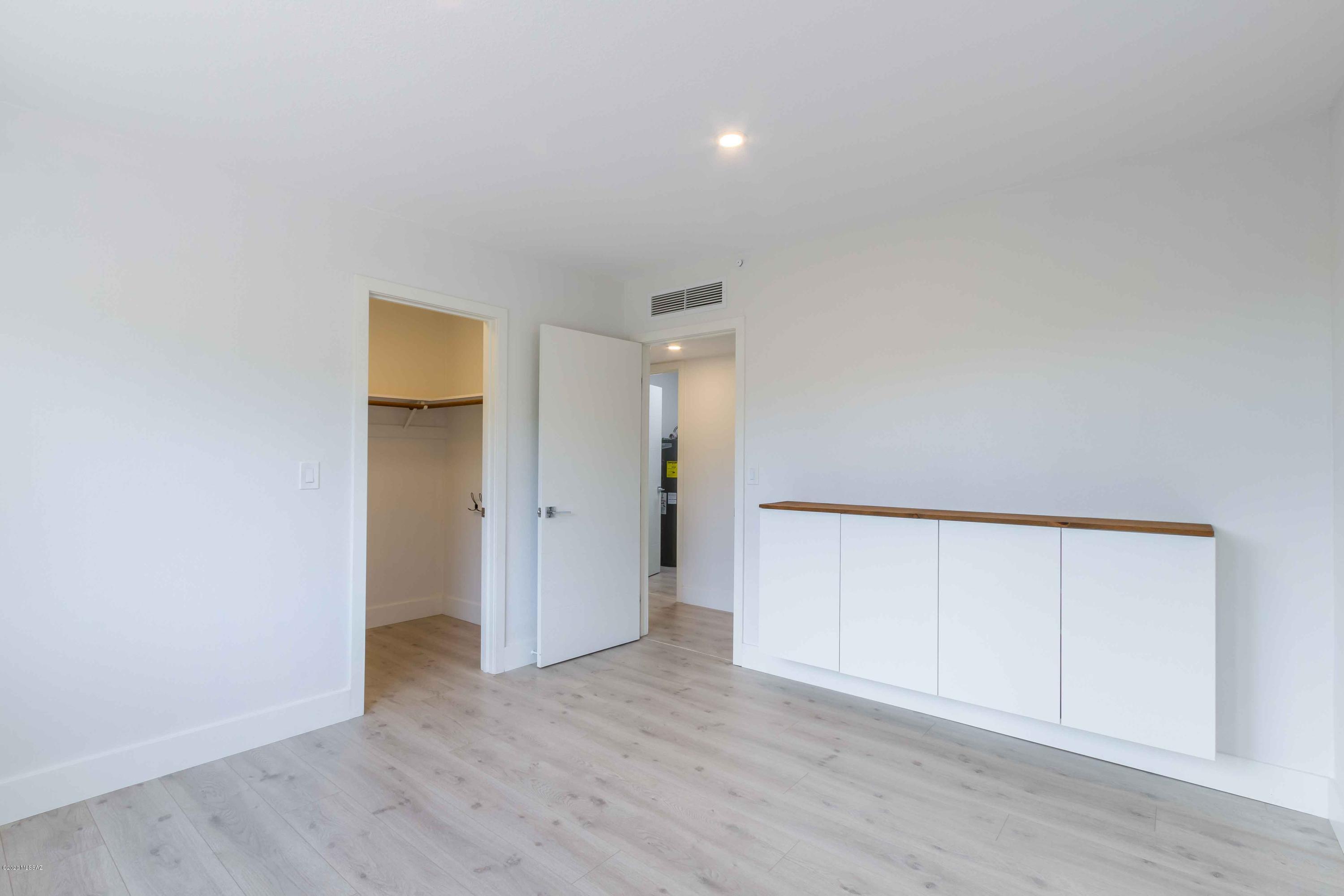 Sunrise Presidio Townhomes (1-297) - Residential