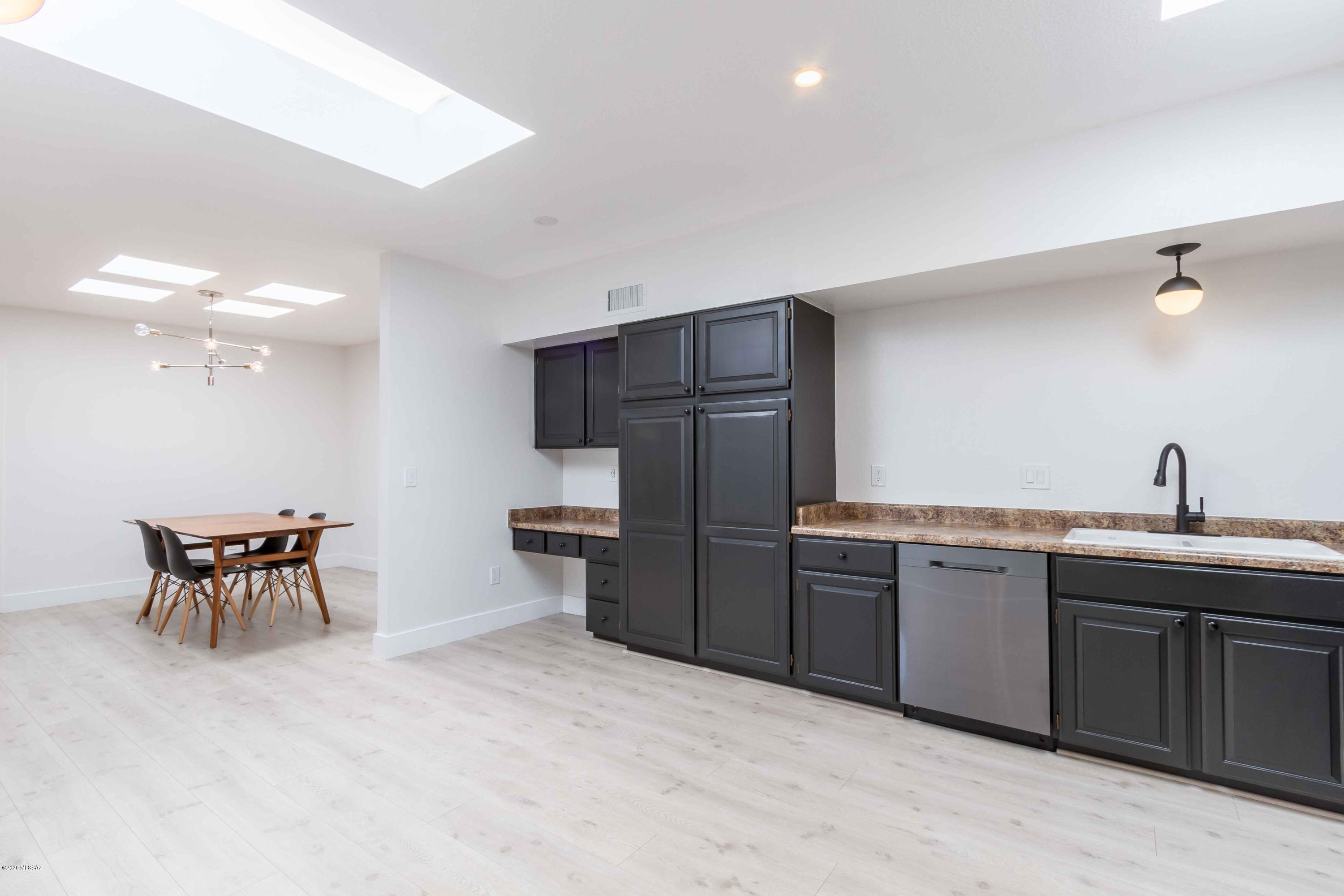 Sunrise Presidio Townhomes (1-297) - Residential