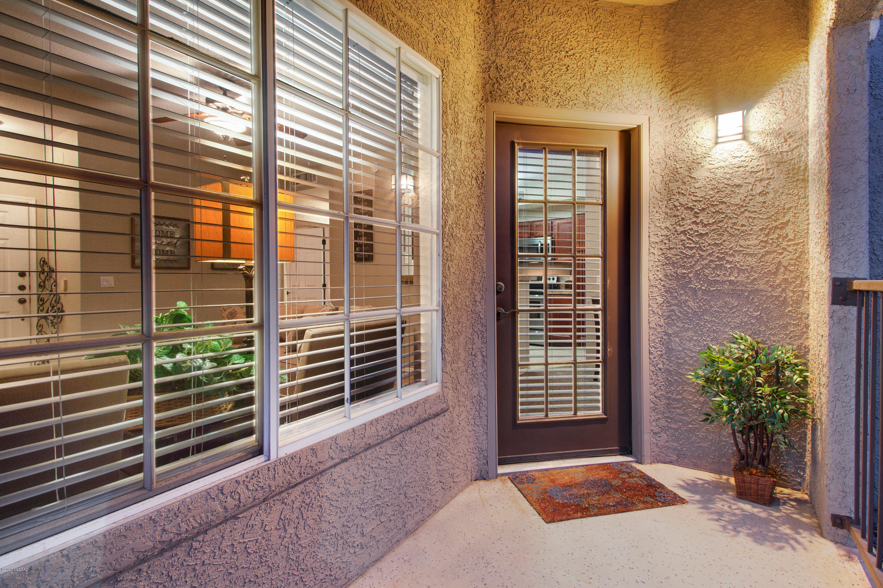 The Boulders at La Reserve Condominiums - Residential