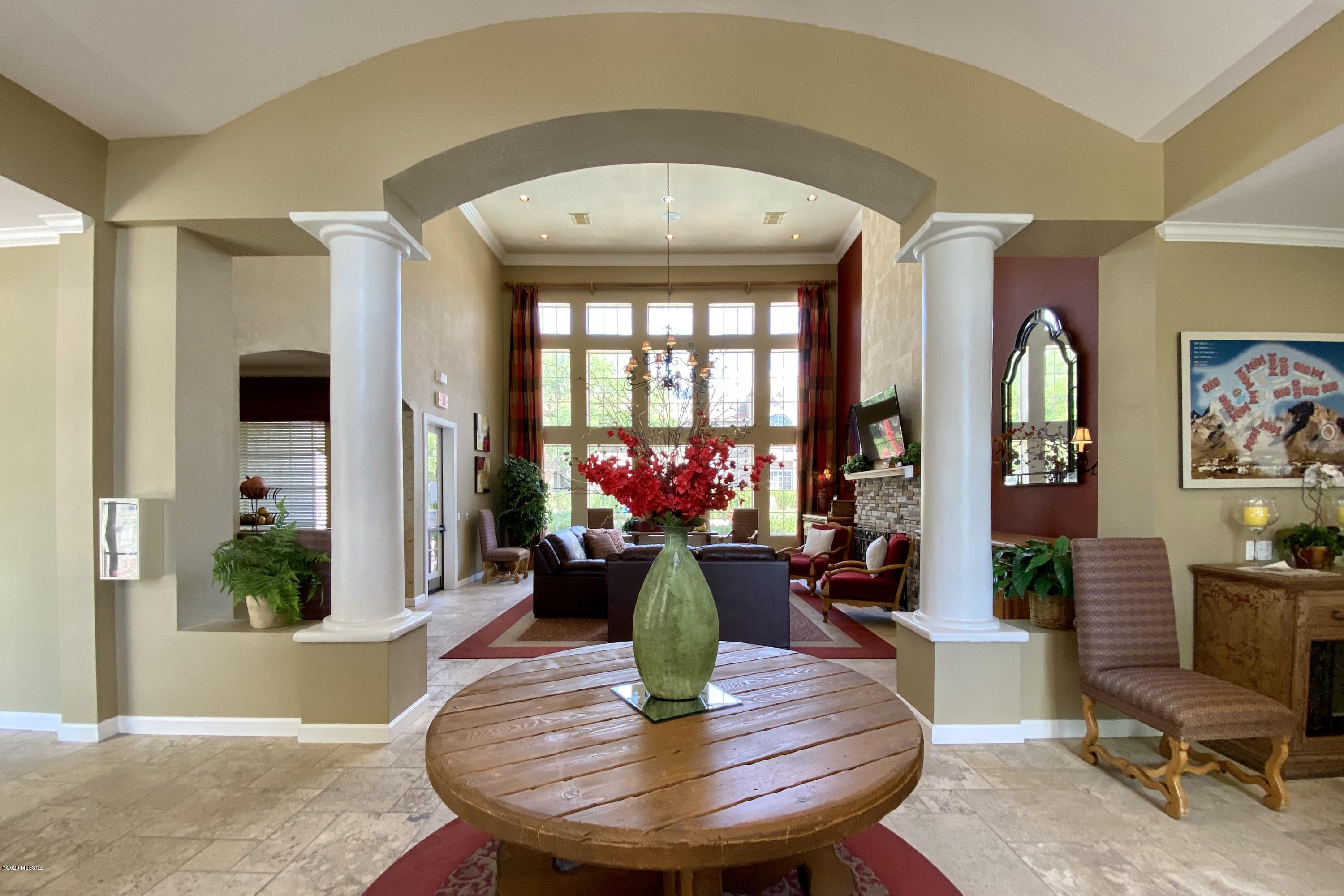 The Boulders at La Reserve Condominiums - Residential