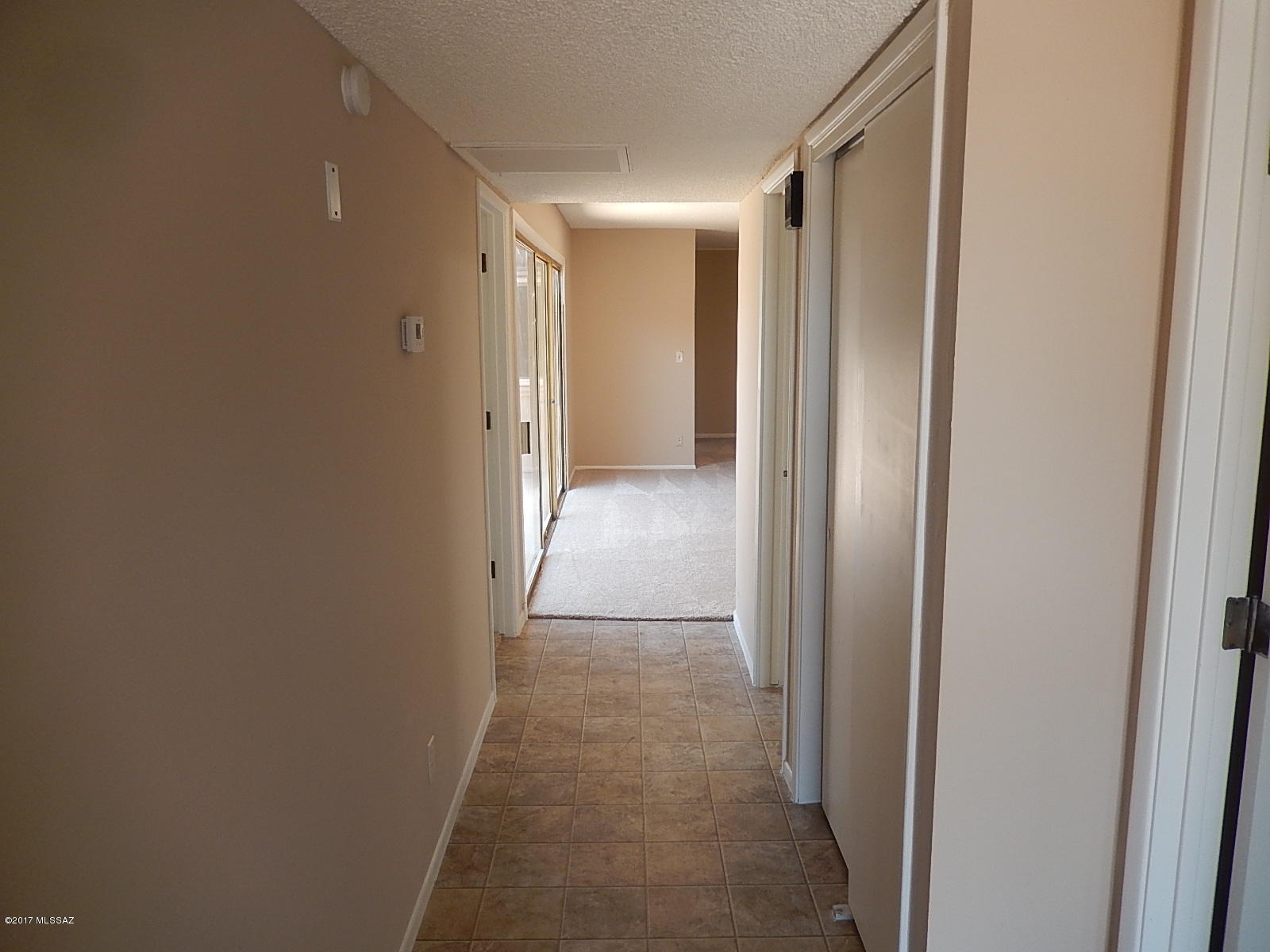 Rolling Hills Towne House - Residential