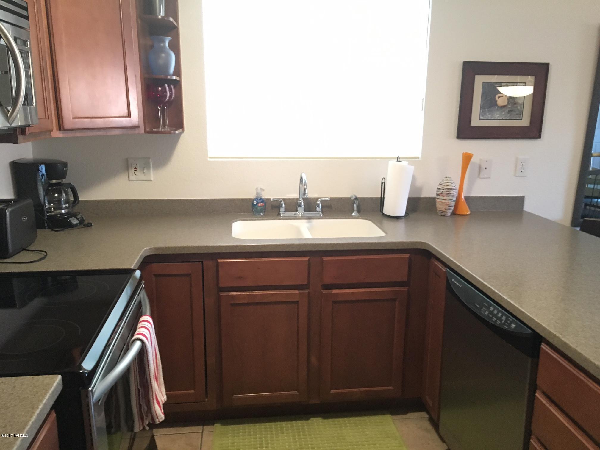 Ventana Vista Condominiums - Residential Lease