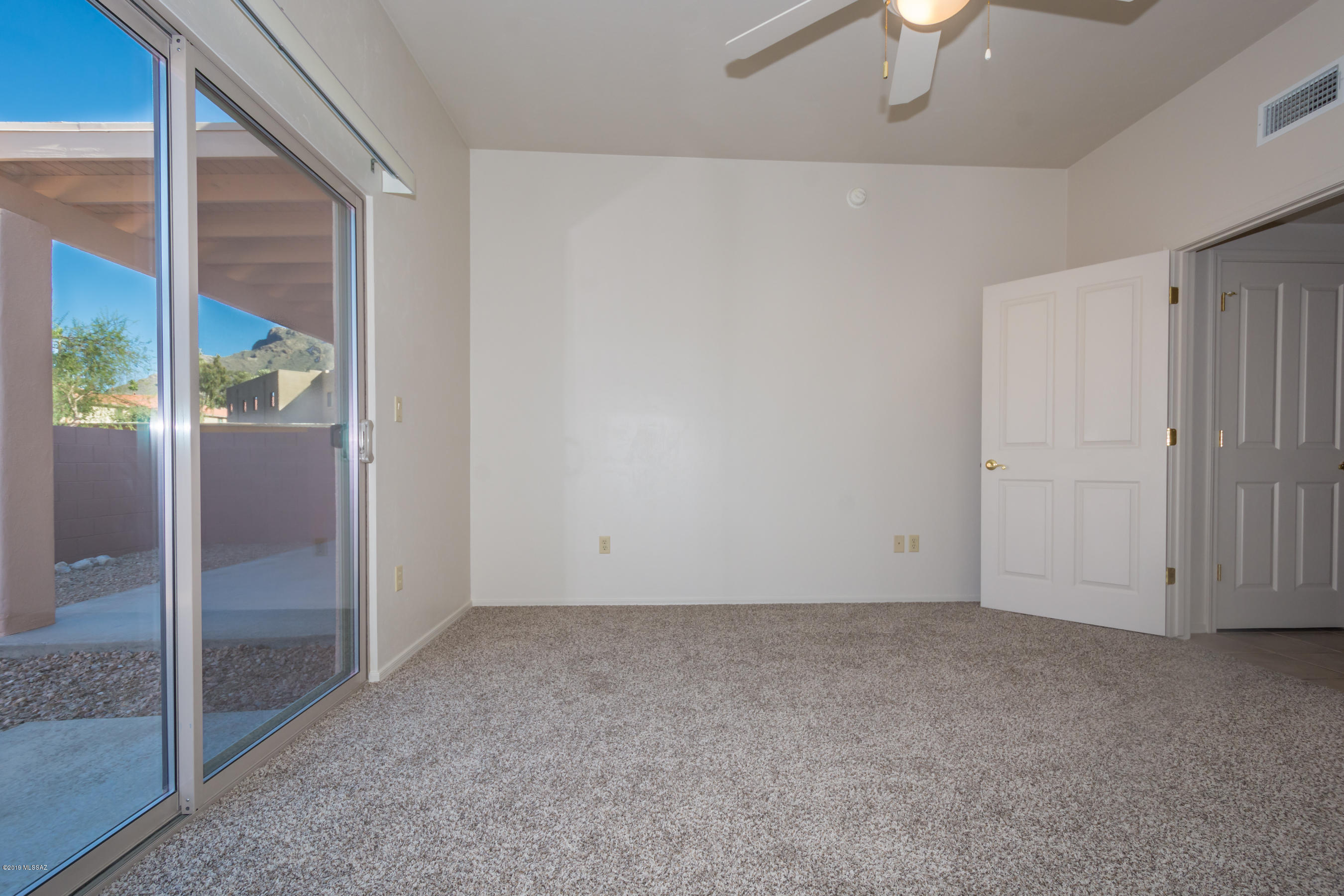 Peppersauce Townhomes(1-21) - Residential