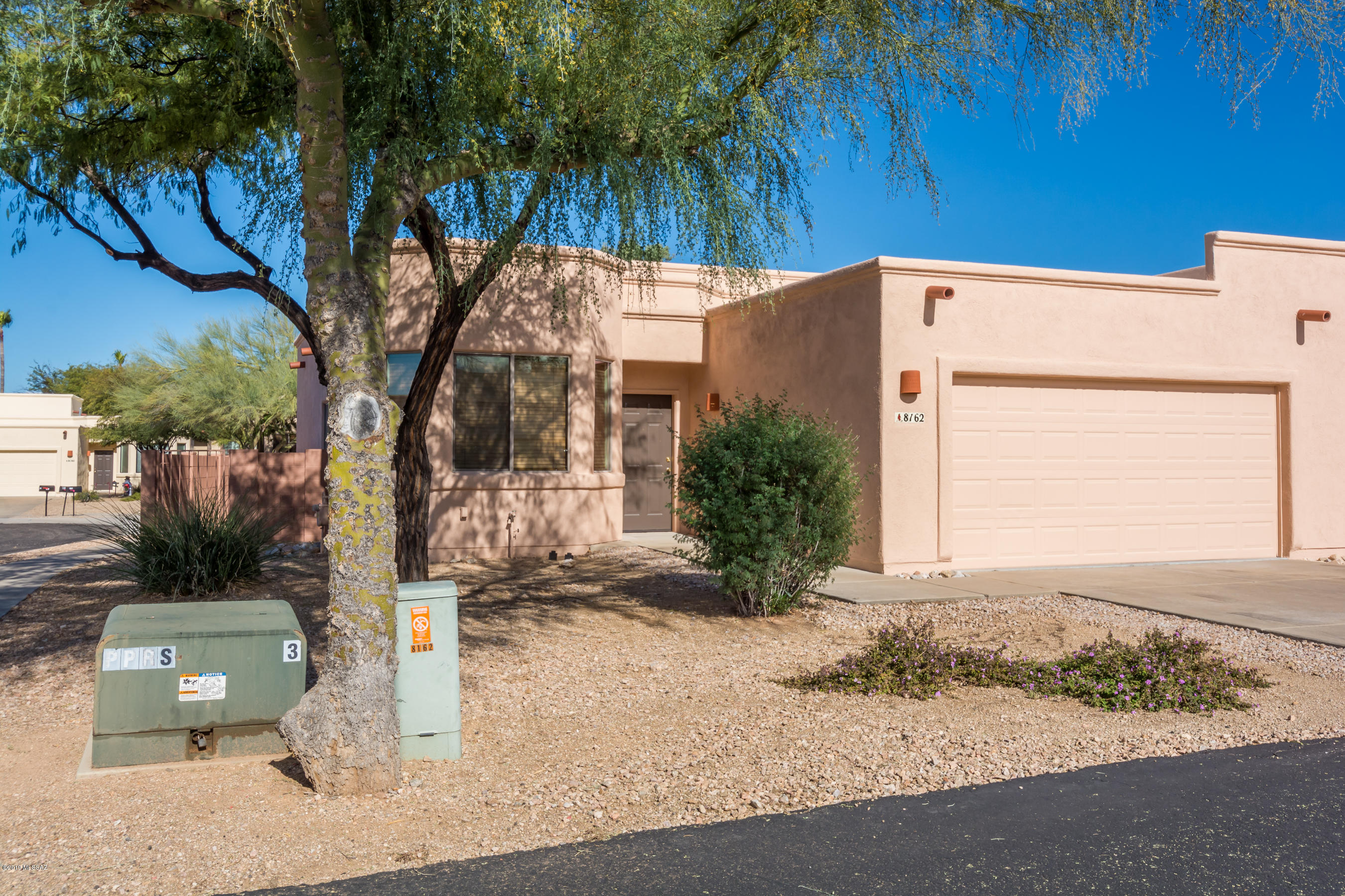 Peppersauce Townhomes(1-21) - Residential