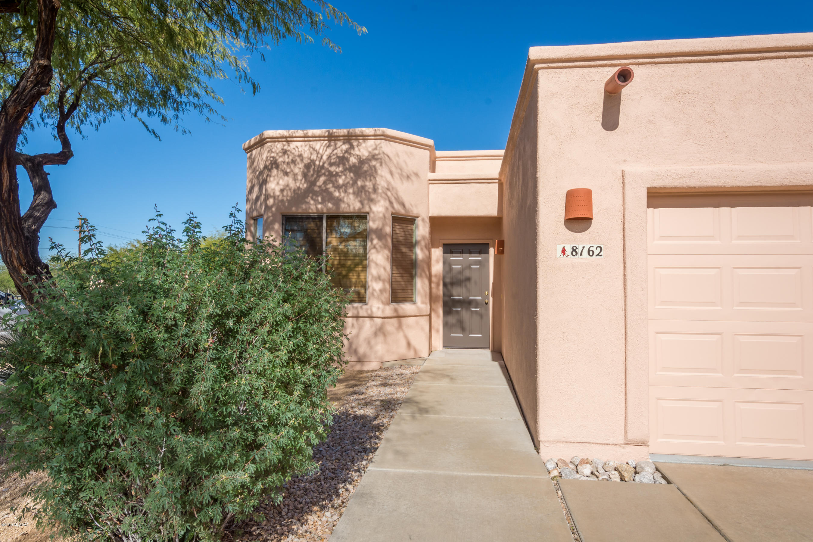Peppersauce Townhomes(1-21) - Residential