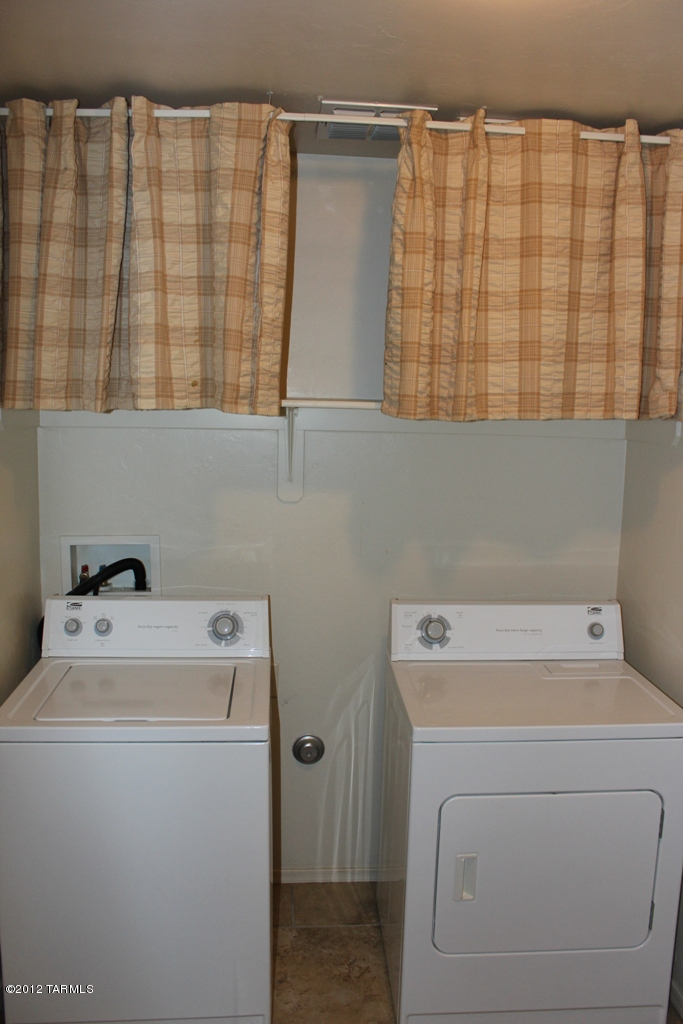 Rancho Paraiso (1-183) - Residential Lease