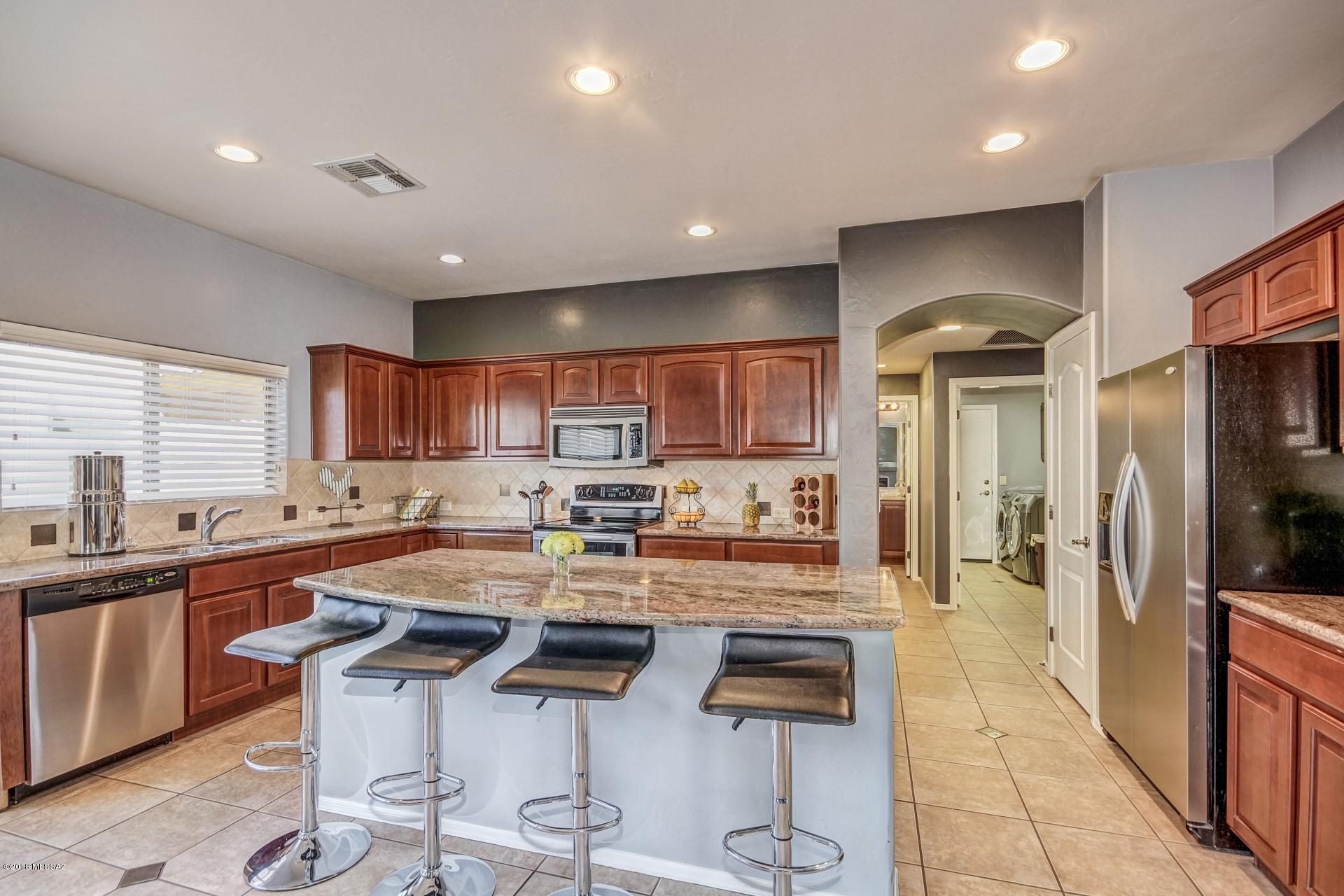 Encanto Del Lago (1-82) - Residential