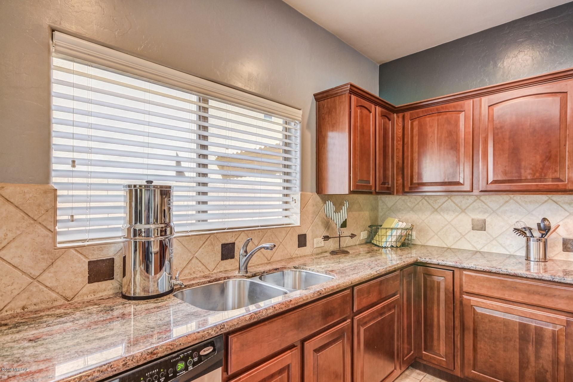 Encanto Del Lago (1-82) - Residential