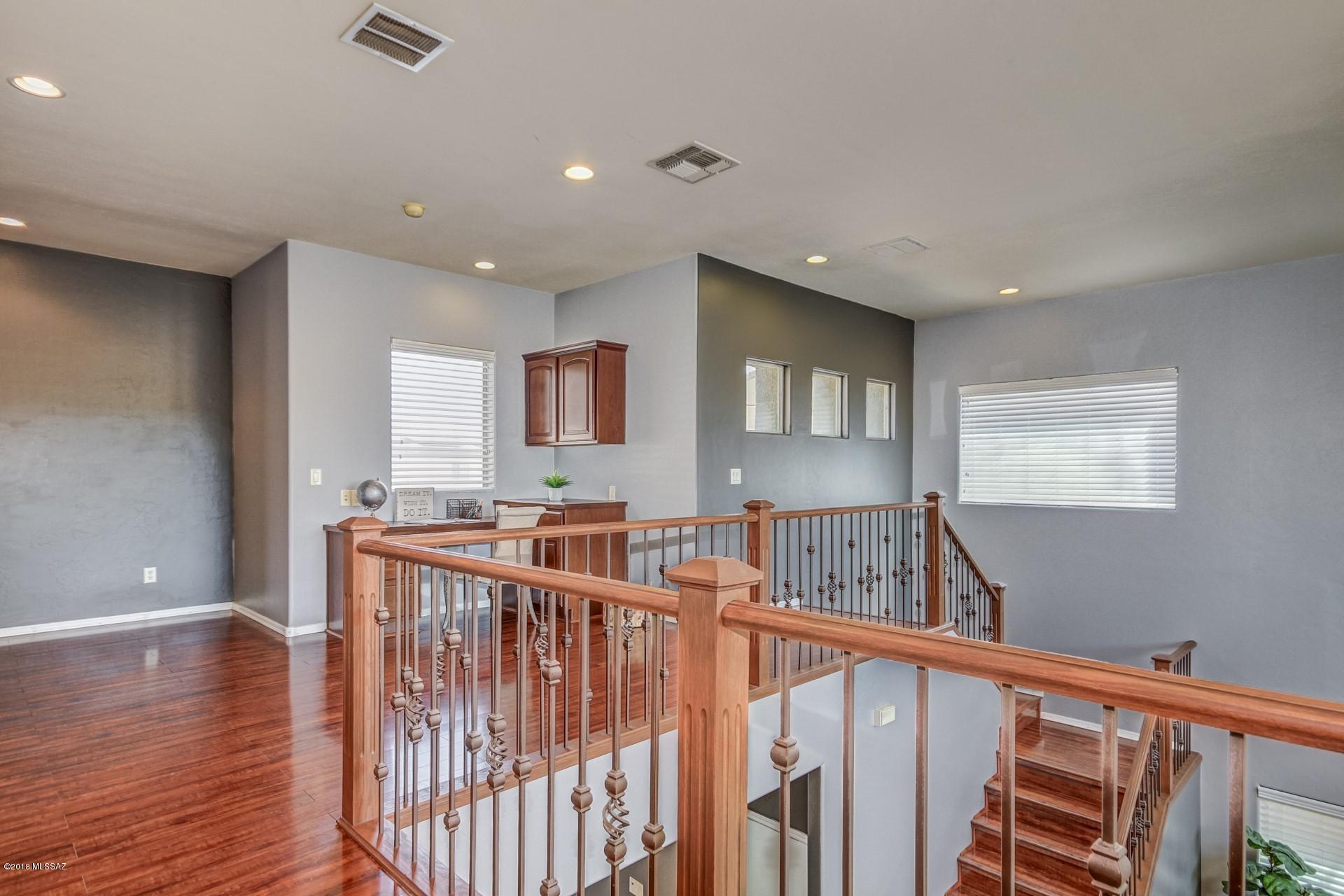 Encanto Del Lago (1-82) - Residential