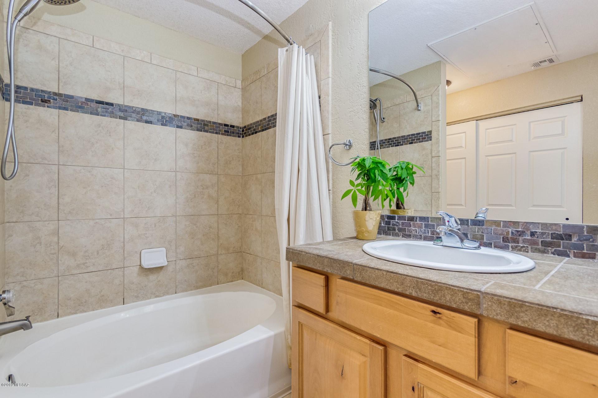 The Boulders at La Reserve Condominiums - Residential