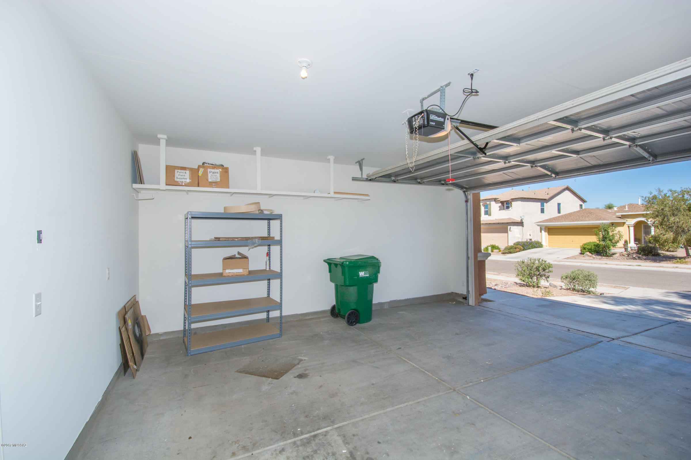 Mariposa Trail - Residential