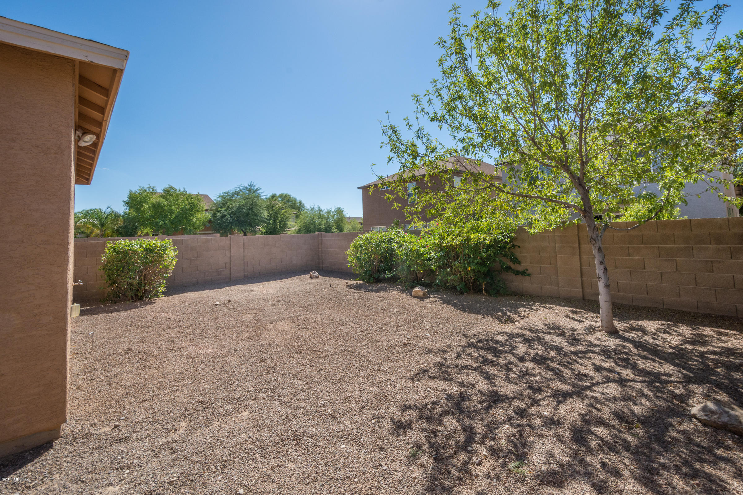 Mariposa Trail - Residential