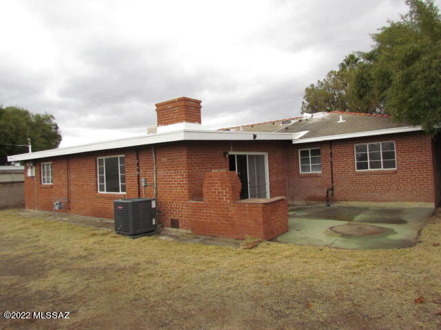 Vista Del Lago (1-123) - Residential