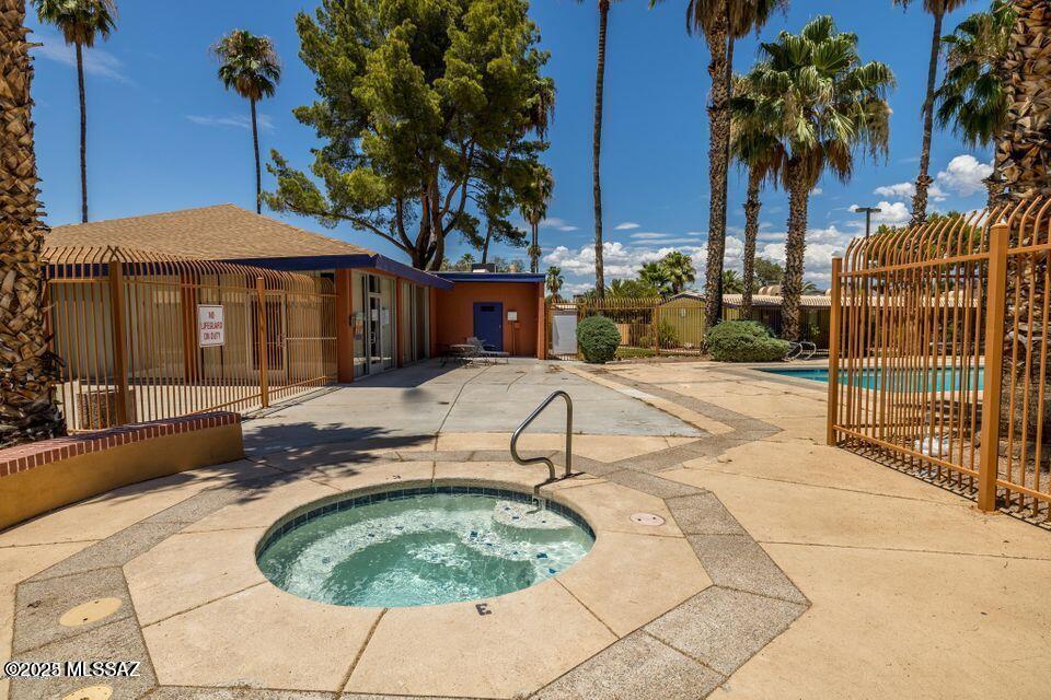 Sunset Foothills Condos (1-201) - Residential