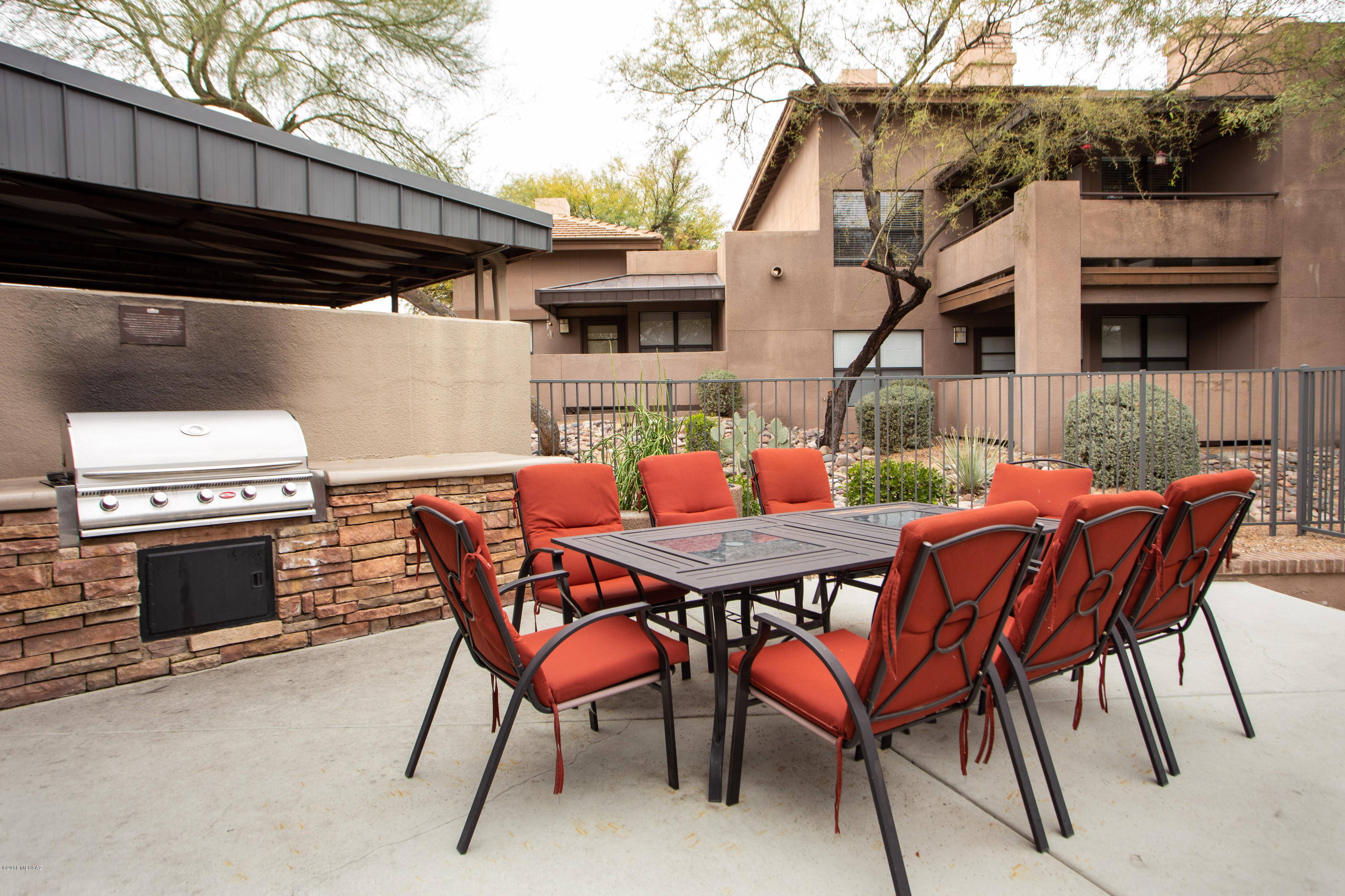 Greens at Ventana Canyon - Residential