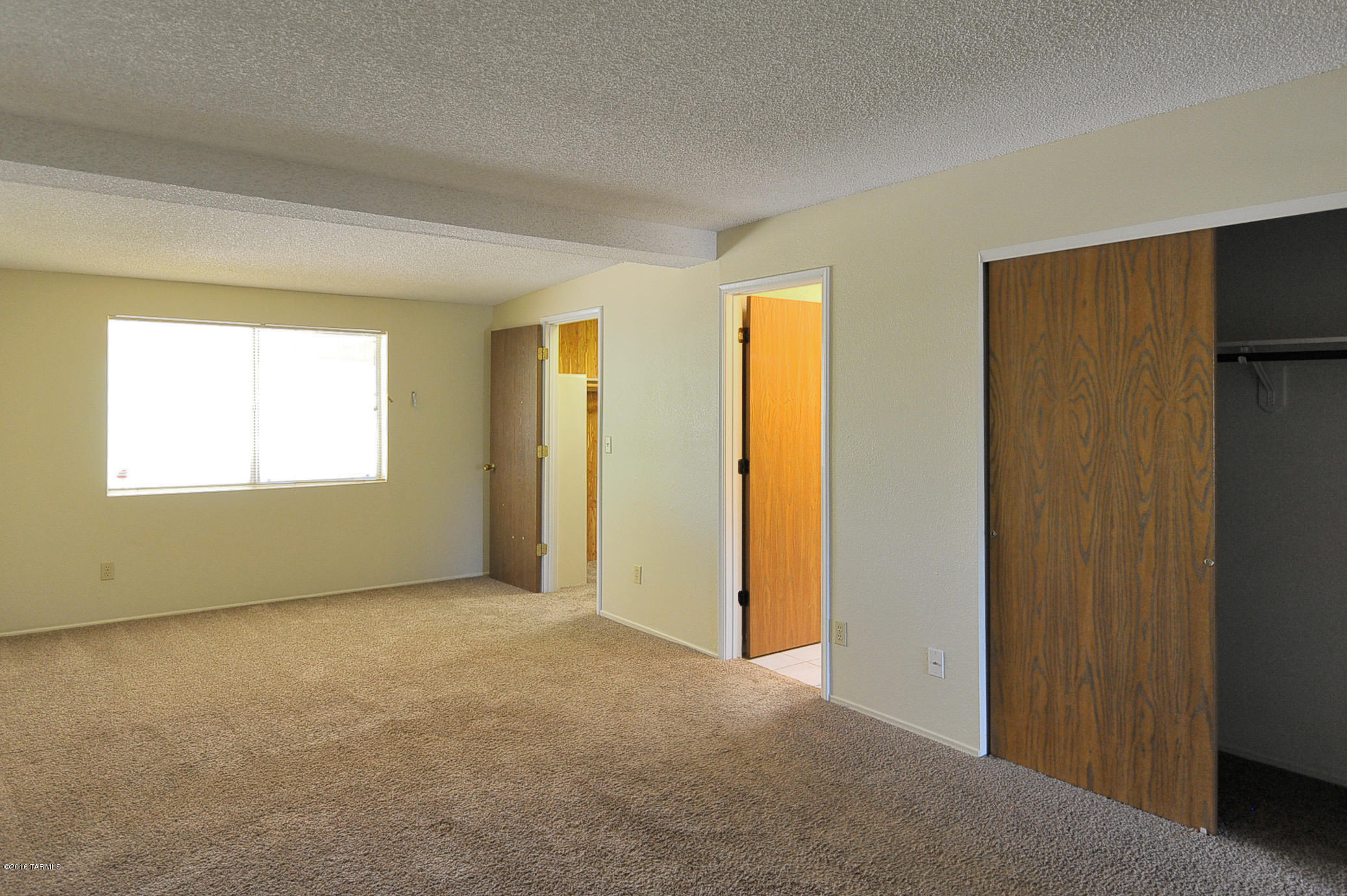 Casas Adobes West No.2 (284-438) - Residential Lease