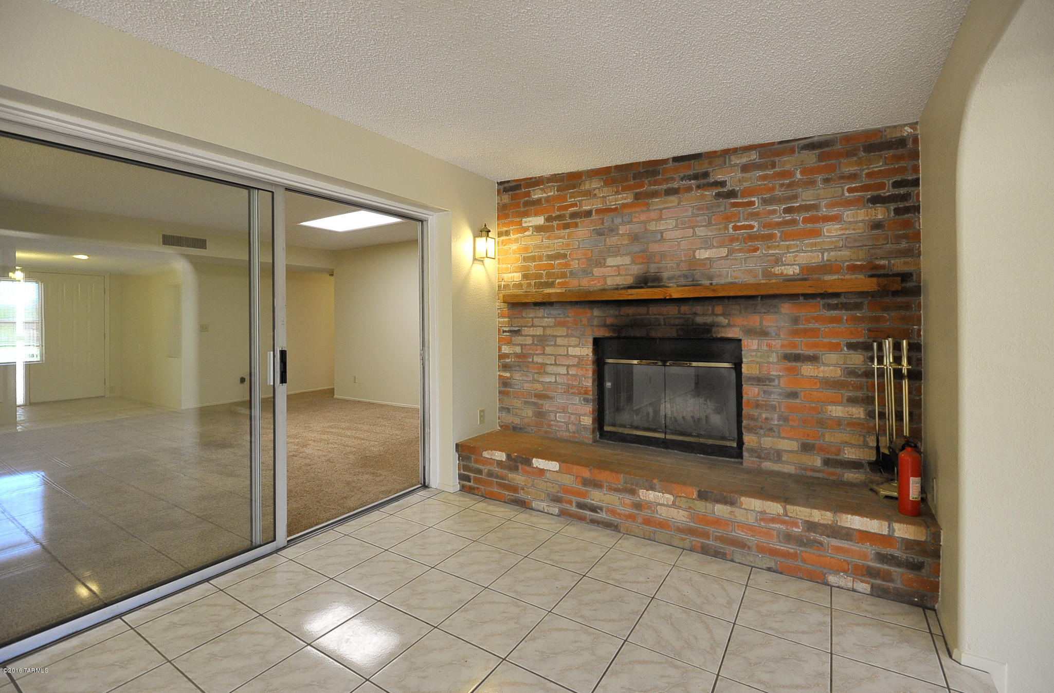 Casas Adobes West No.2 (284-438) - Residential Lease