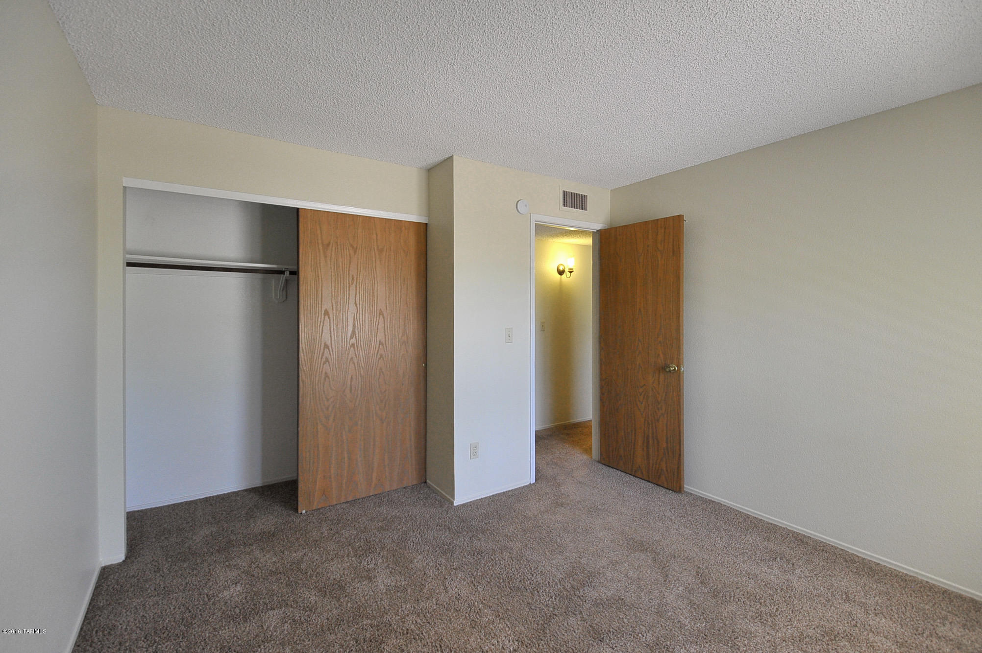 Casas Adobes West No.2 (284-438) - Residential Lease