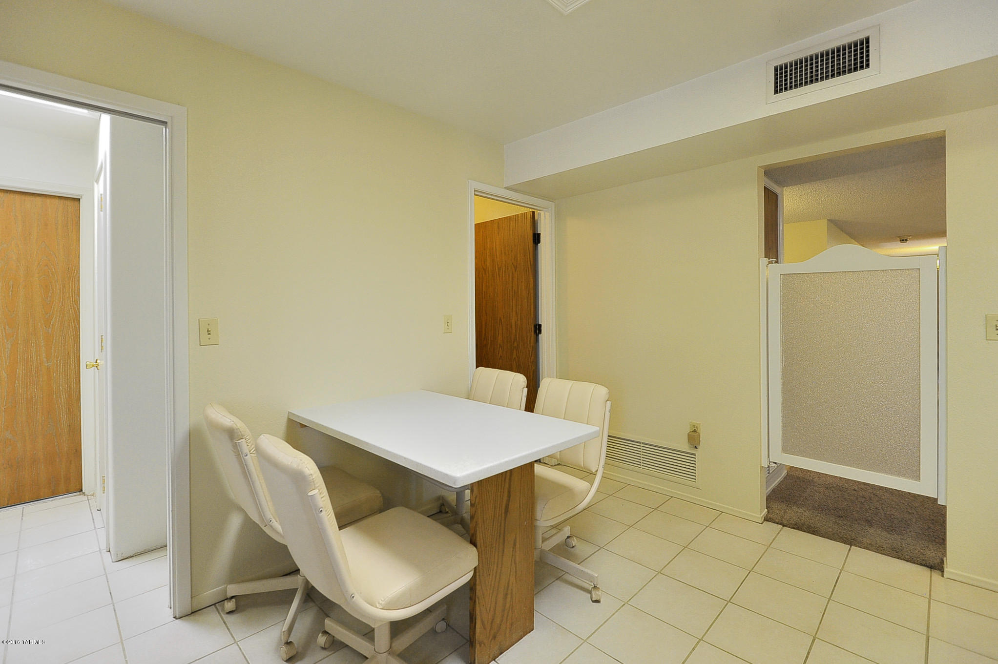 Casas Adobes West No.2 (284-438) - Residential Lease