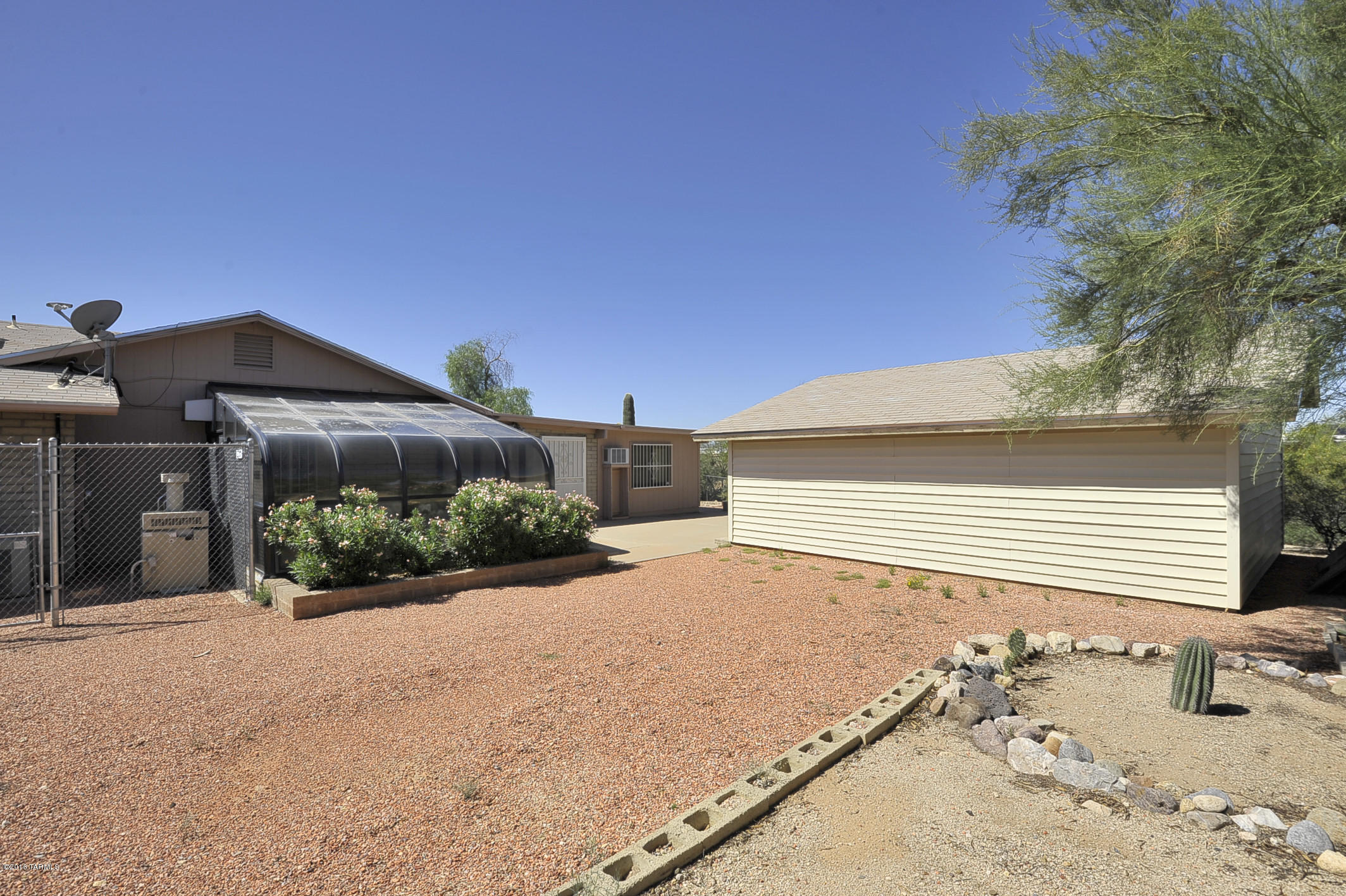 Casas Adobes West No.2 (284-438) - Residential Lease