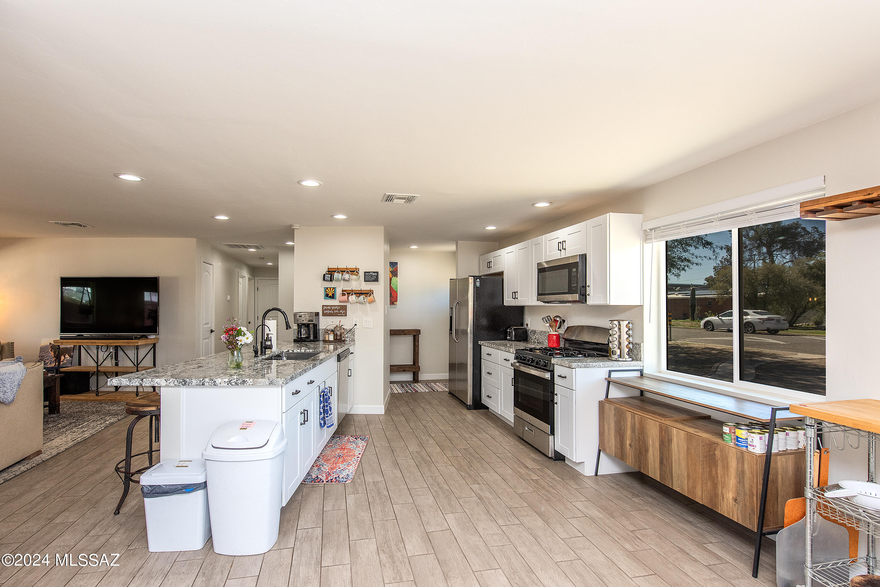Flowing Wells Village - Residential
