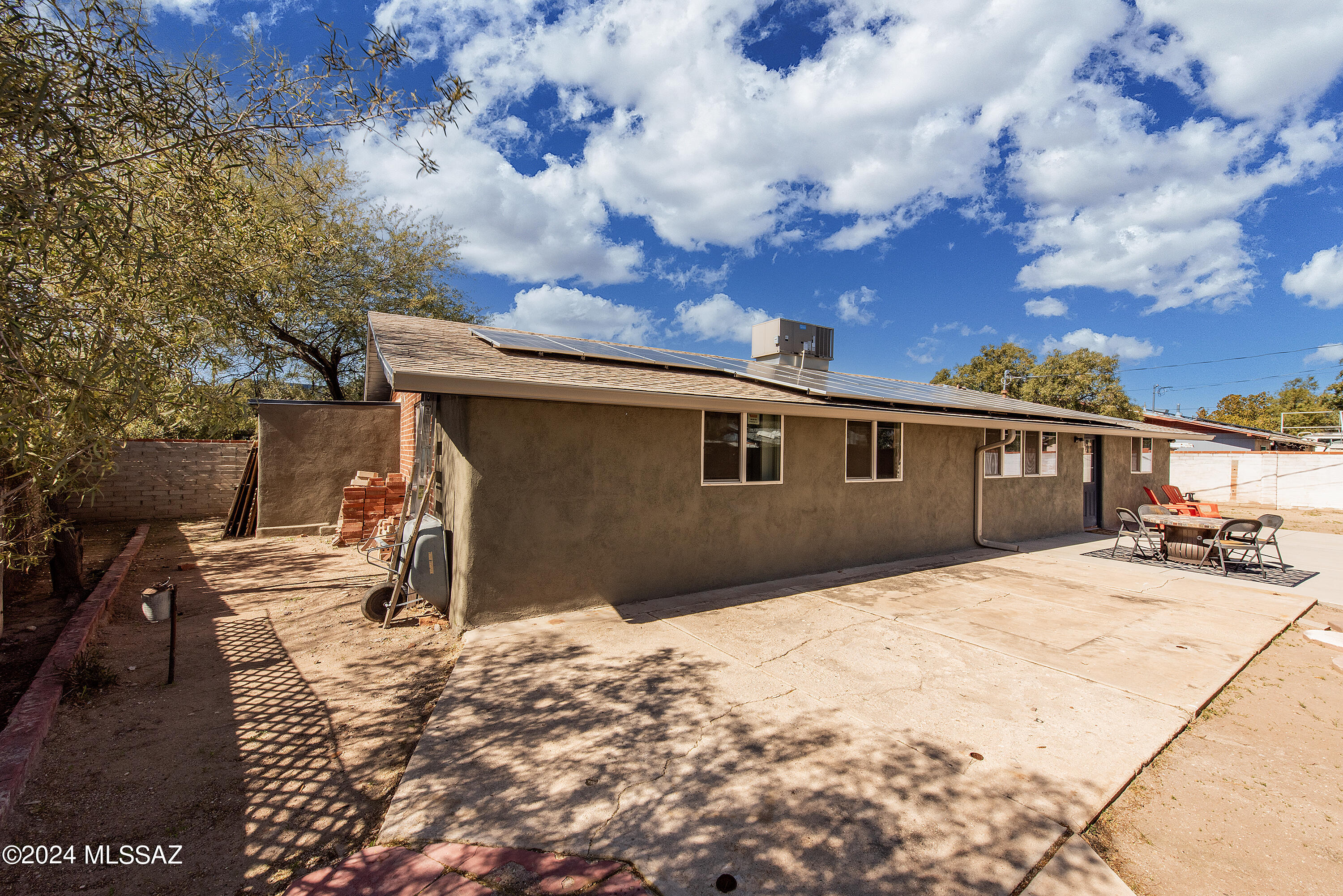 Flowing Wells Village - Residential