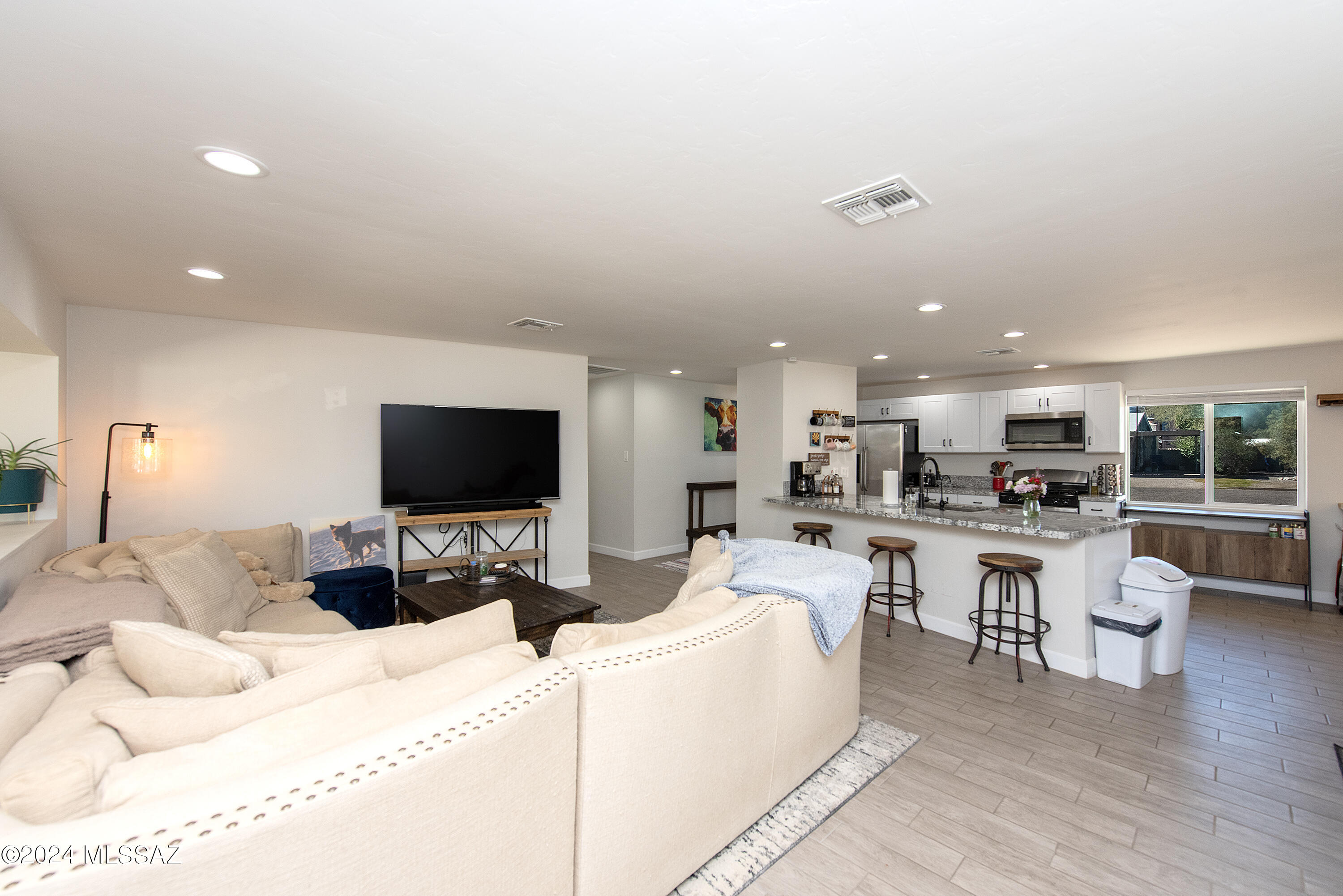 Flowing Wells Village - Residential