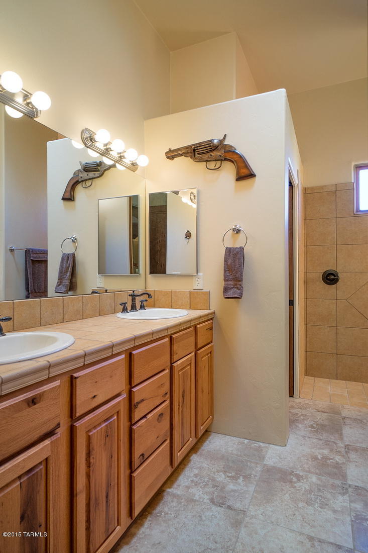 Barrio de Tubac - Residential