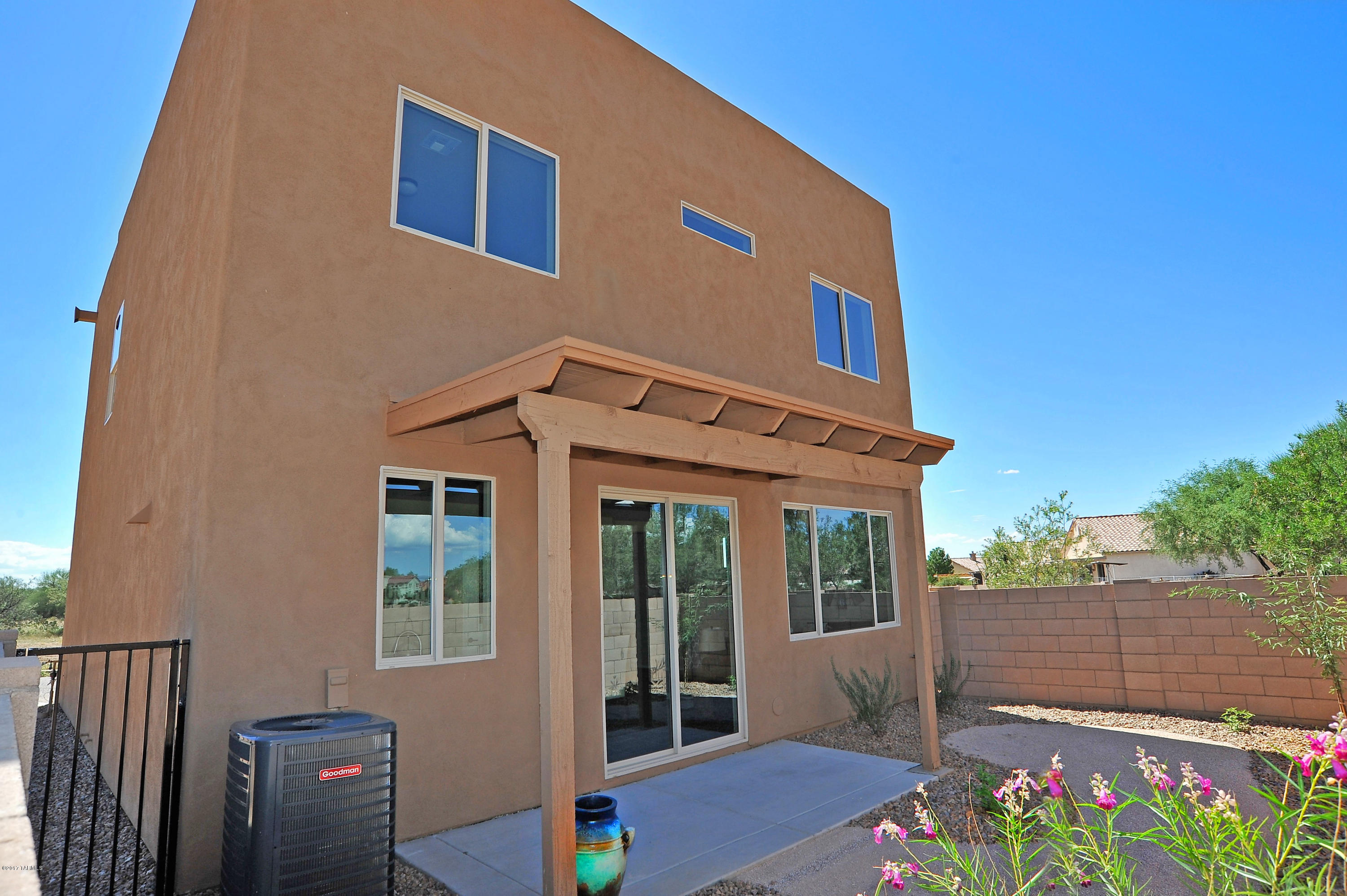 Crown Of Tucson Townhouses (1-96) - Residential
