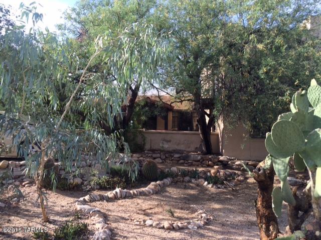 Rare Foothills Property & Opportunity -- Possible Income Property -- on .87 Acres. Great Central Location. 

Square footage of home has Two private sides/units with 2 Bedrooms and 2 Baths each.

Home is located high on a hill, built in the 1940's and never been on the market. A mixture media of Burnt Adobe construction and other substrates with some upgrades since original year built. Last owner lived there for 40 years. Old World Sonoran-Style influence with north-south orientation. Views of Santa Catalina Mountains. NO HOA. All Appliances Convey.  

** ONE-of-a-kind place with Lots of Potential  **