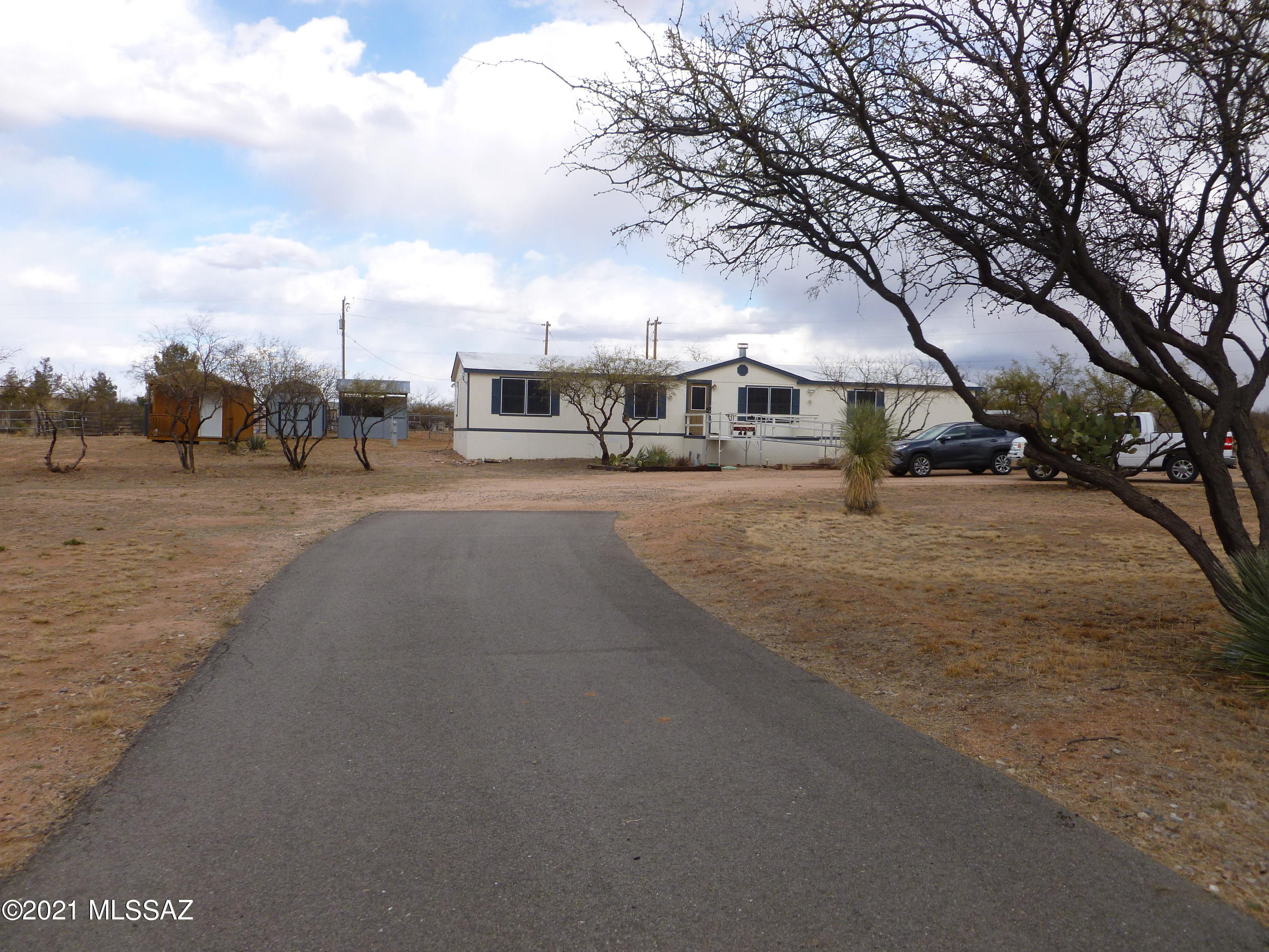 J - Six Ranchettes Unit NO. 7 (205-221, 237-423) - Residential