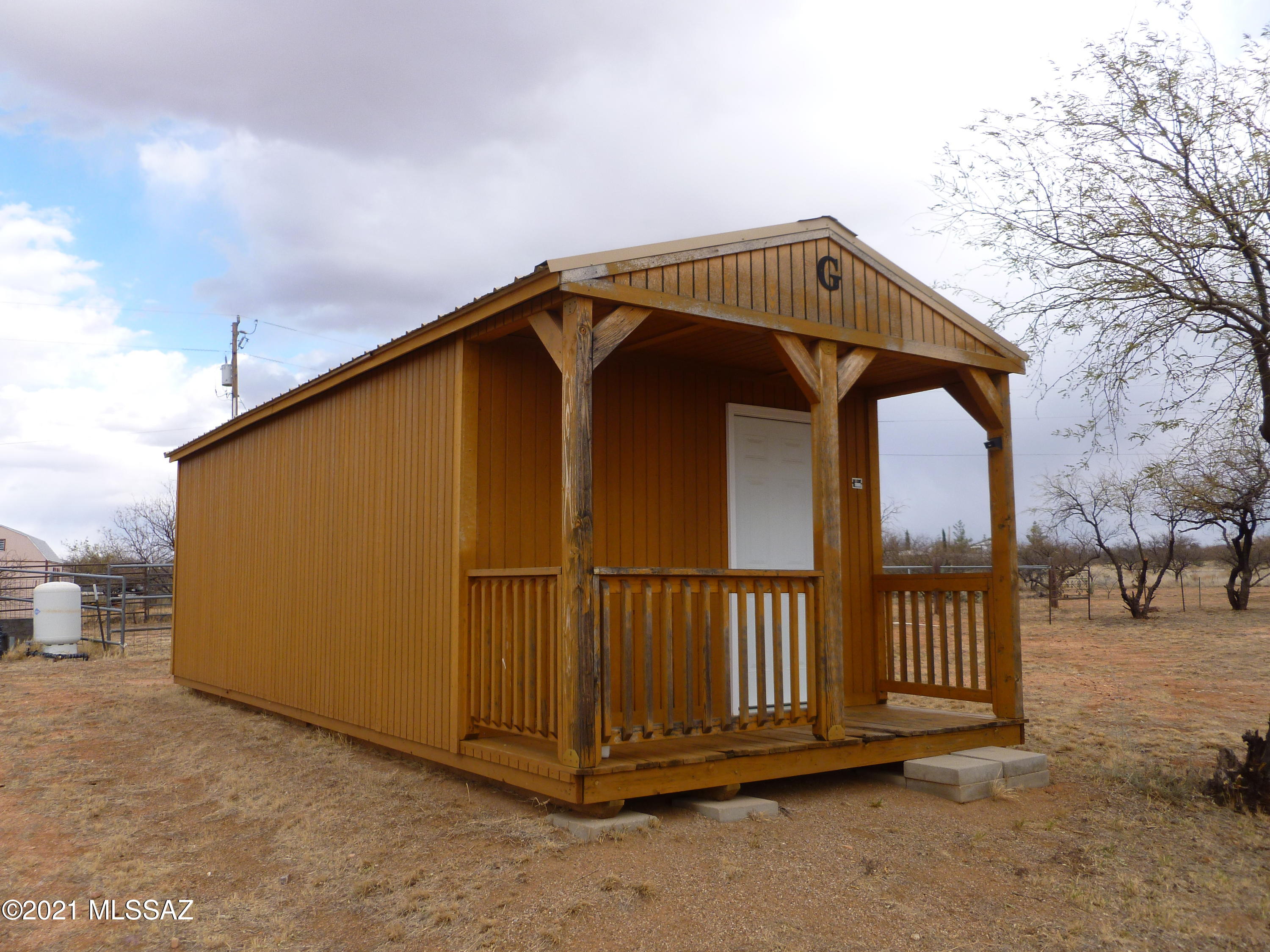 J - Six Ranchettes Unit NO. 7 (205-221, 237-423) - Residential