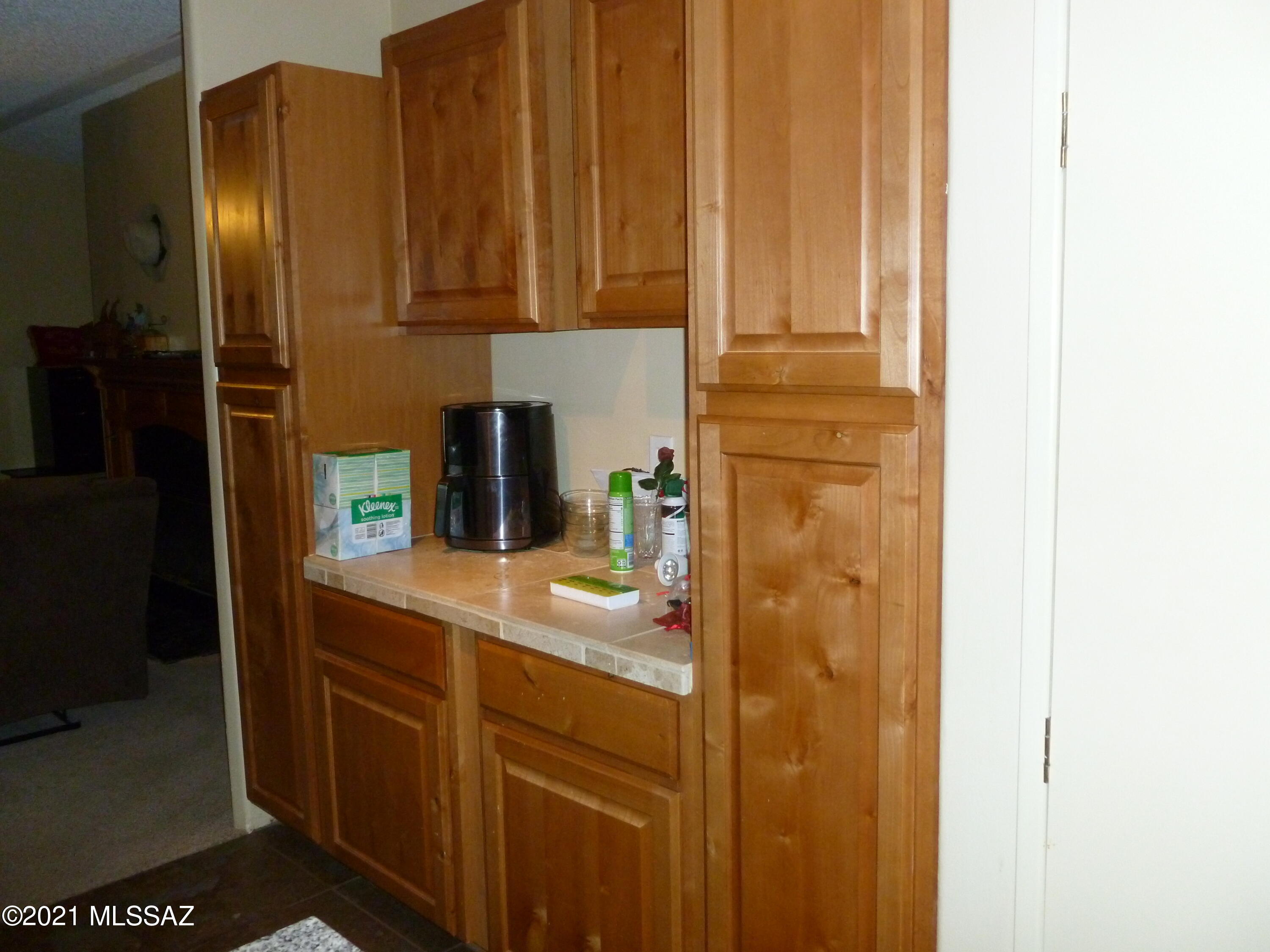 J - Six Ranchettes Unit NO. 7 (205-221, 237-423) - Residential
