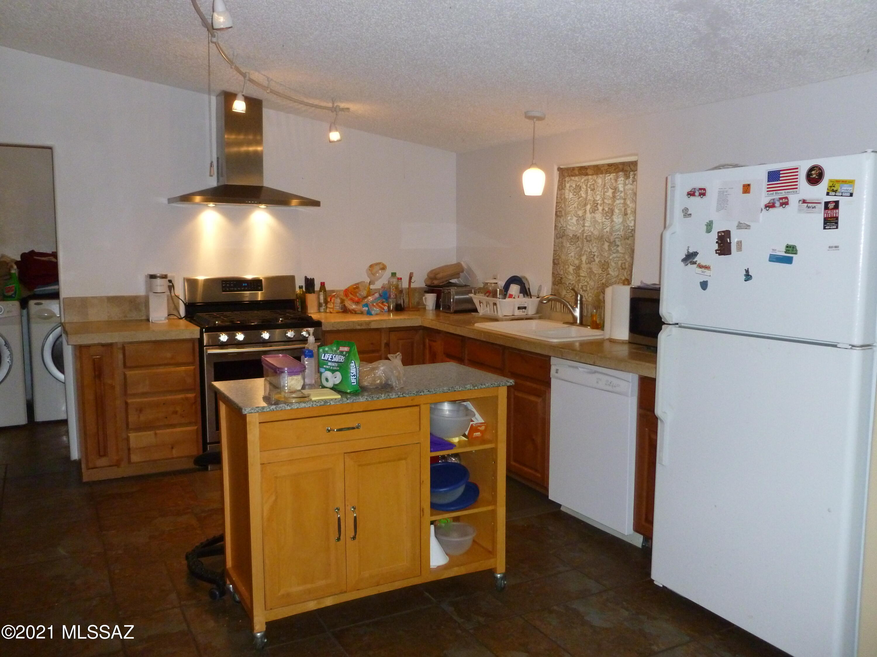 J - Six Ranchettes Unit NO. 7 (205-221, 237-423) - Residential